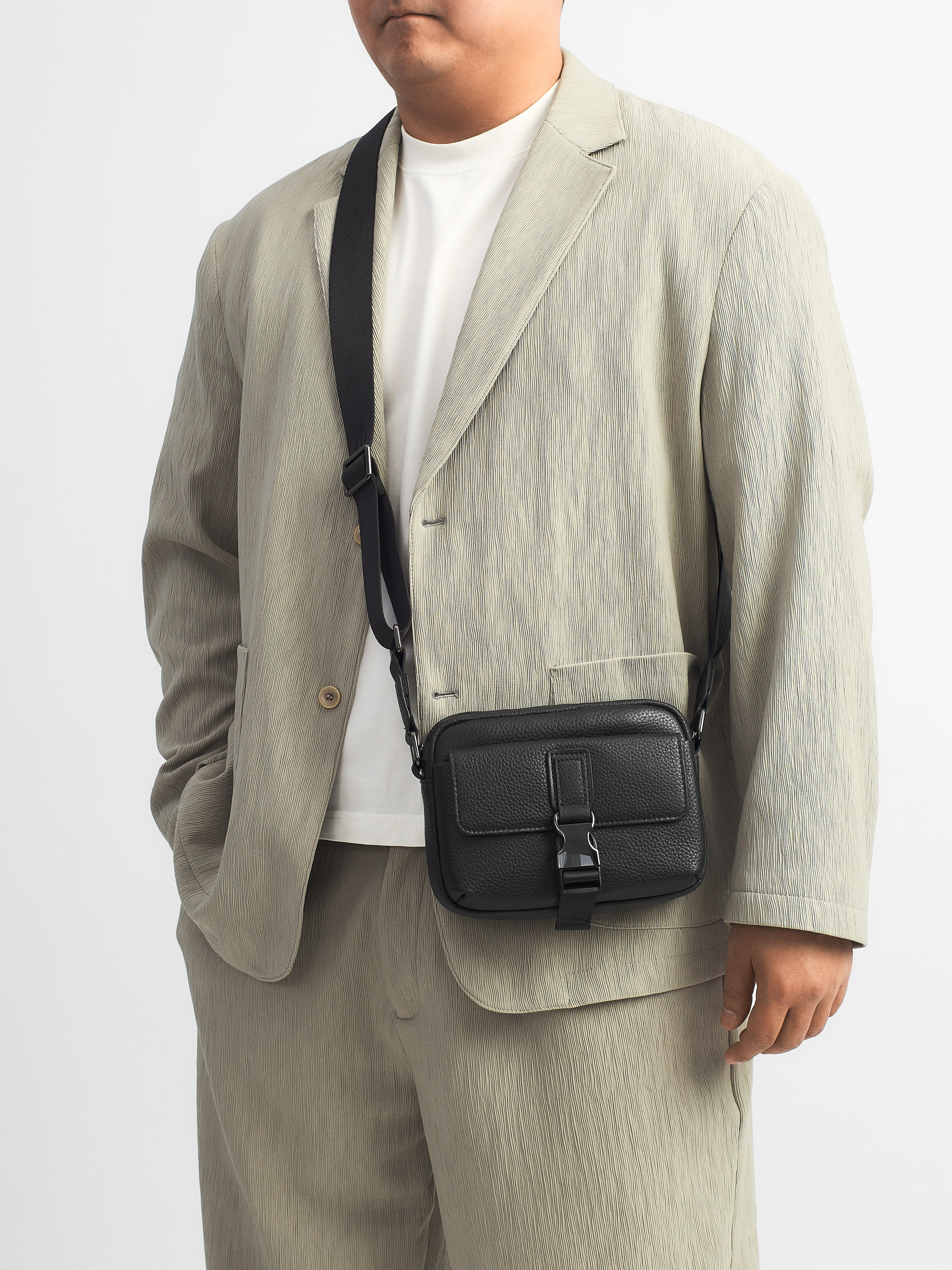 Аксессуары. Предметная фотосъемка в Алматы. Студия фото и видео съемки товаров