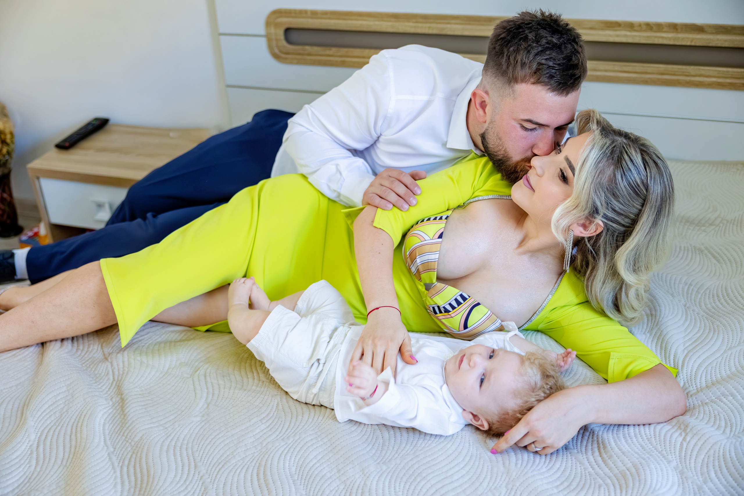 Eric Ionut. Moments By Gub