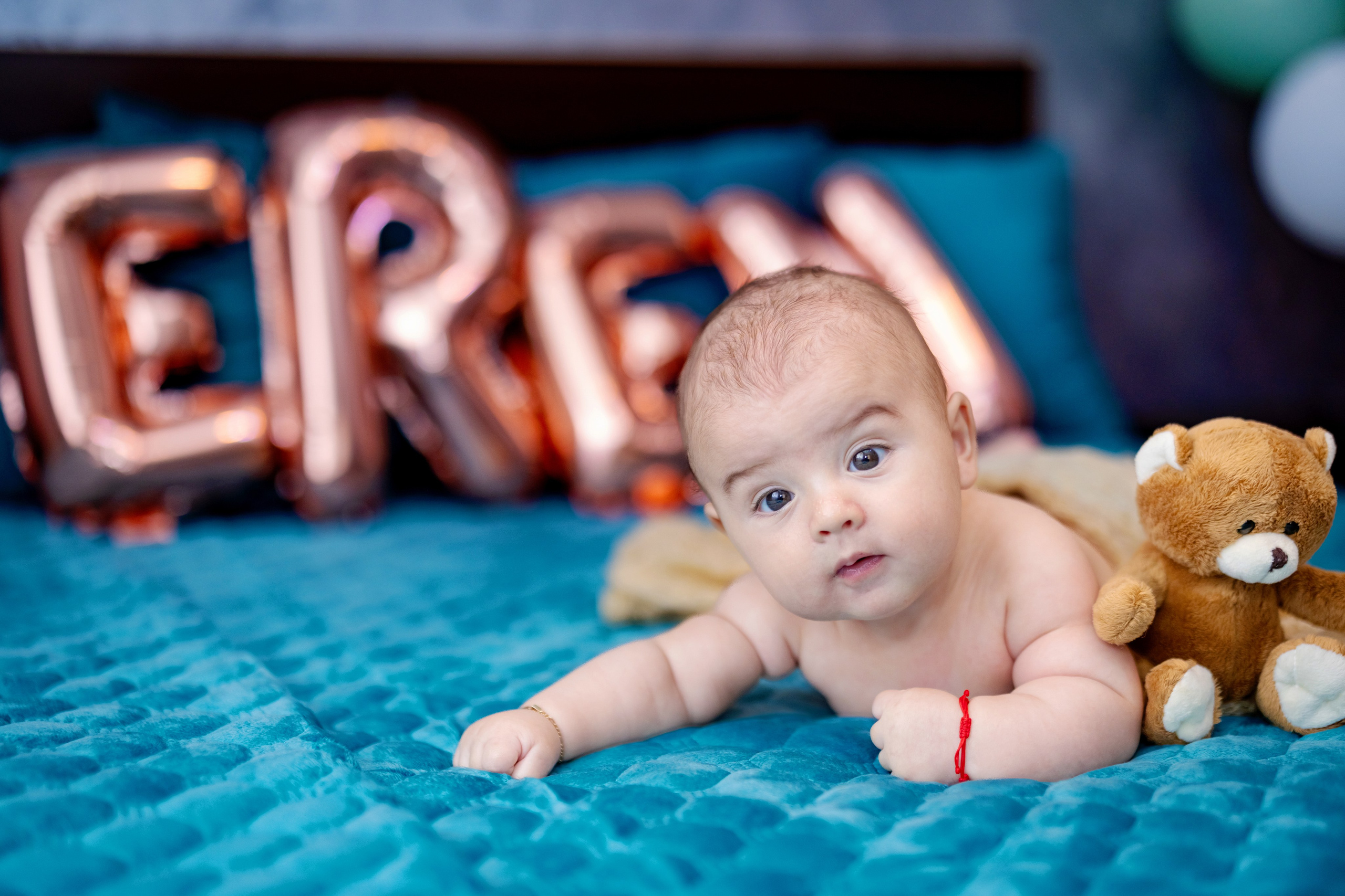 Eren Ionut. Moments By Gub