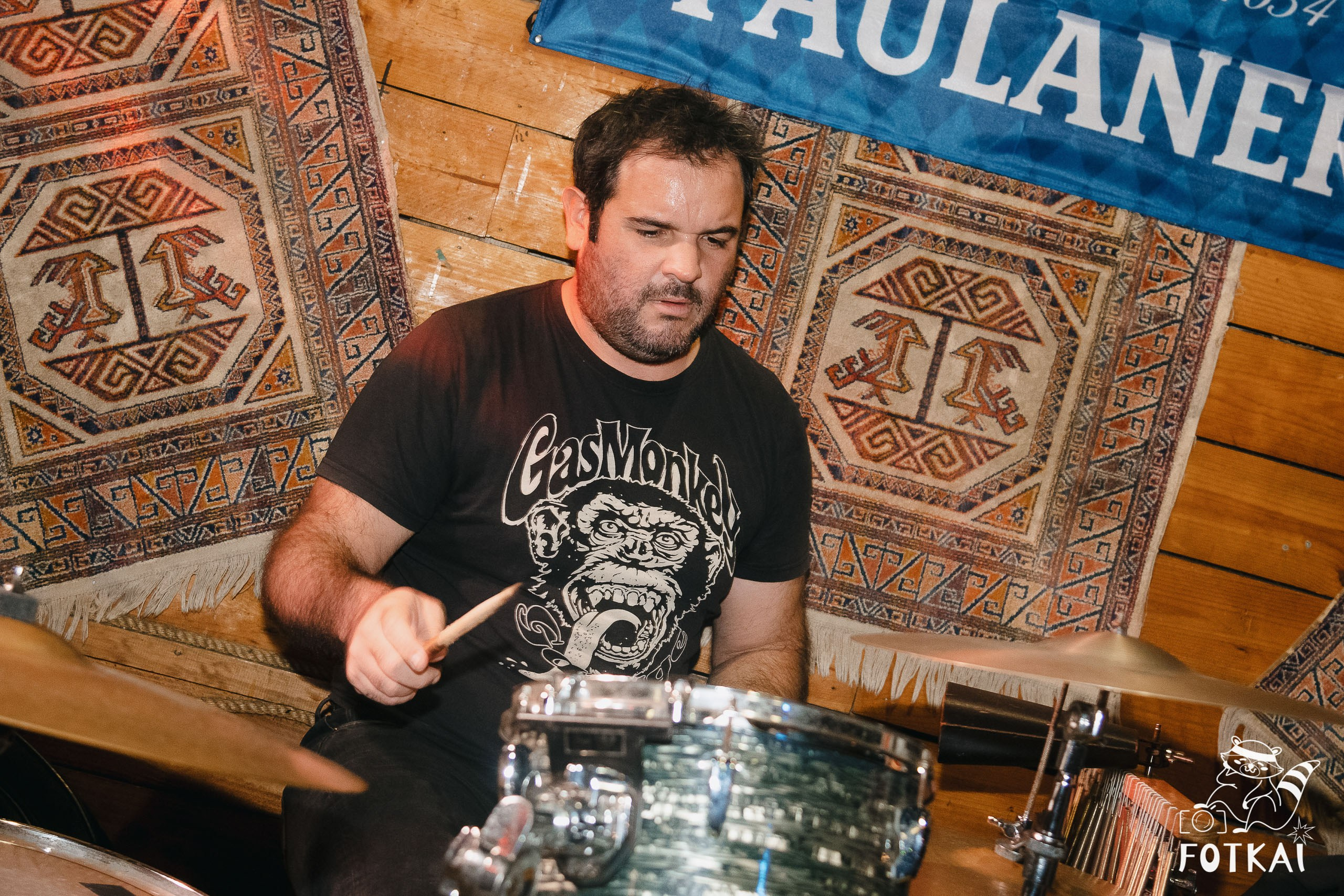 Фоторепортаж JAM Night в El Paso Bar, Torrevieja — живая музыка и атмосфера Коста-Бланки | FOTKAI