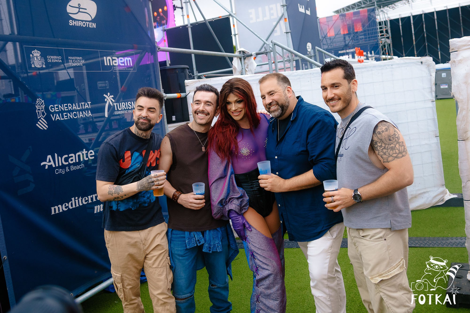 Cariña La Fiesta 2.0 — Fotos del evento en El Muelle Live, Alicante, 2026 | FOTKAI