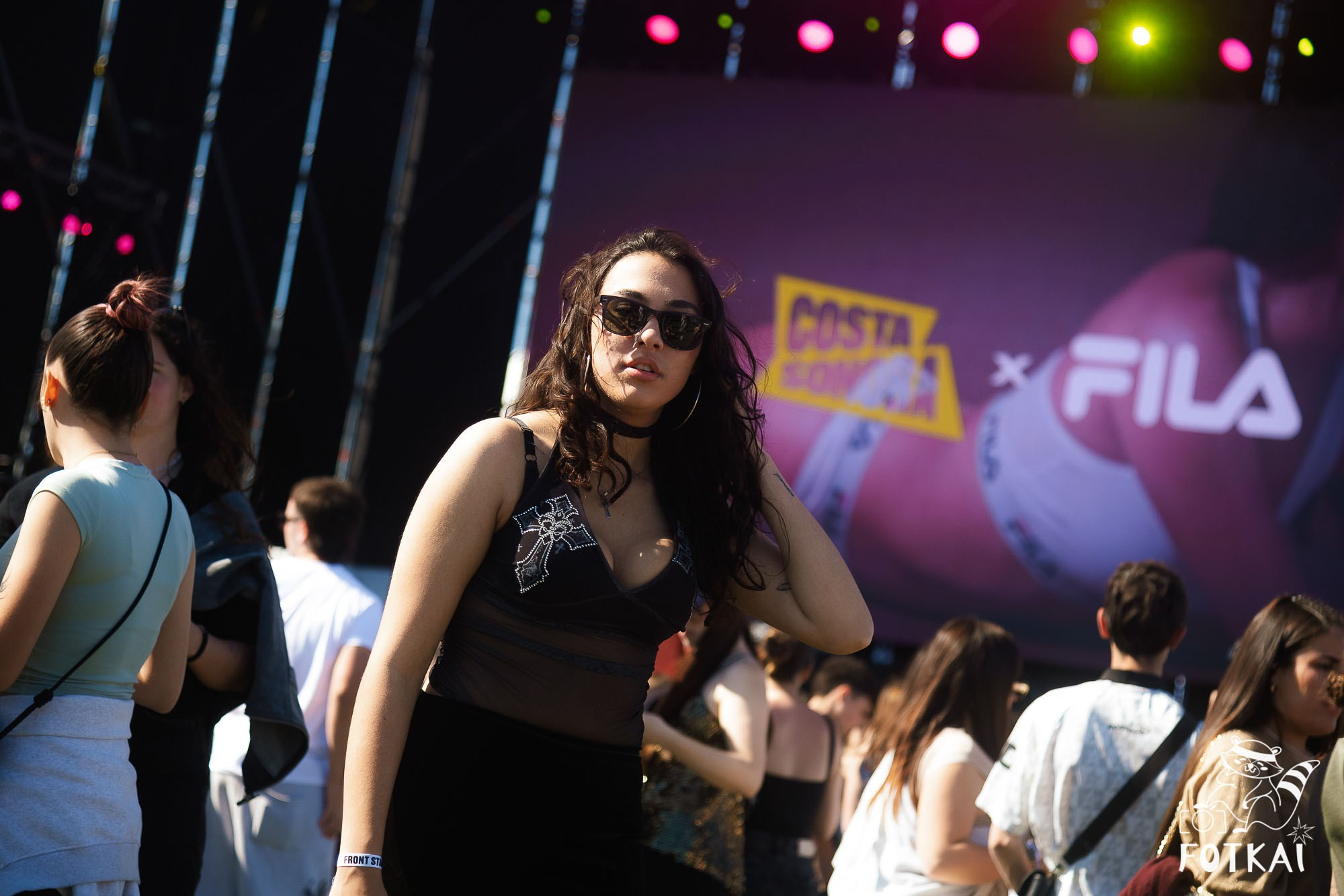 Fotos Costa Sonora 2026 Alicante Día 2 — busca tu foto y encuentra amigos del festival | FOTKAI