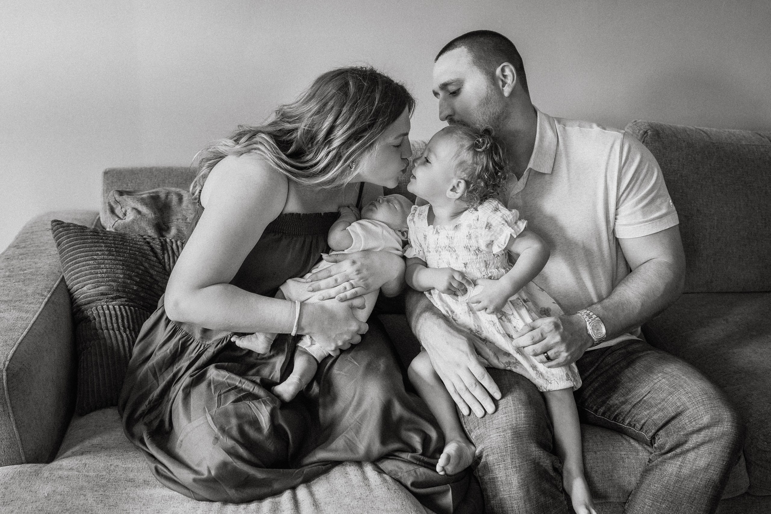 Emily, Kinsley, Kyle, Jace. Alisa Tant — Family and newborn photographer Bucks County, Montgomery county, Philadelphia, NJ