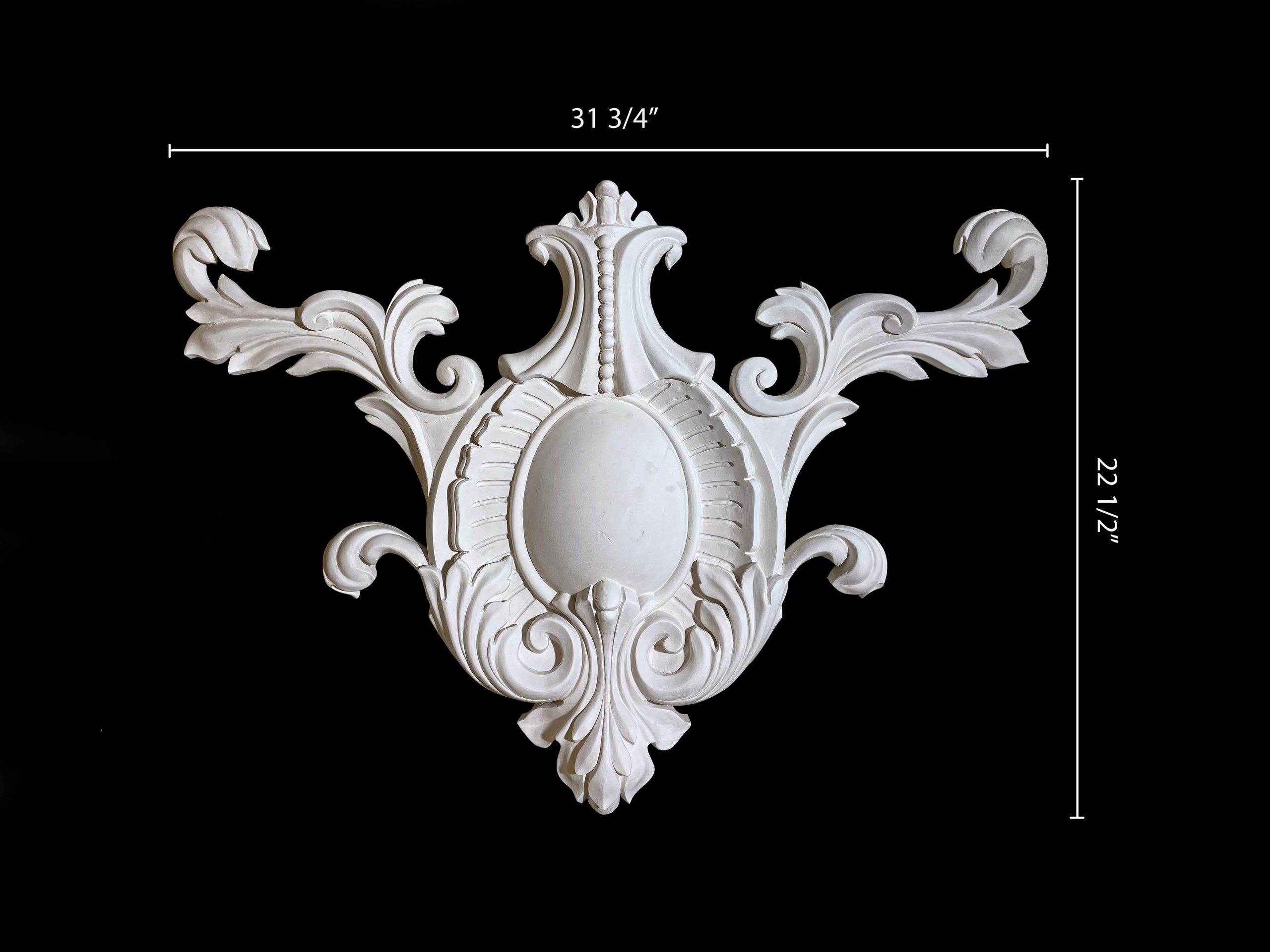 Cartouche Centerpiece. Plaster molding