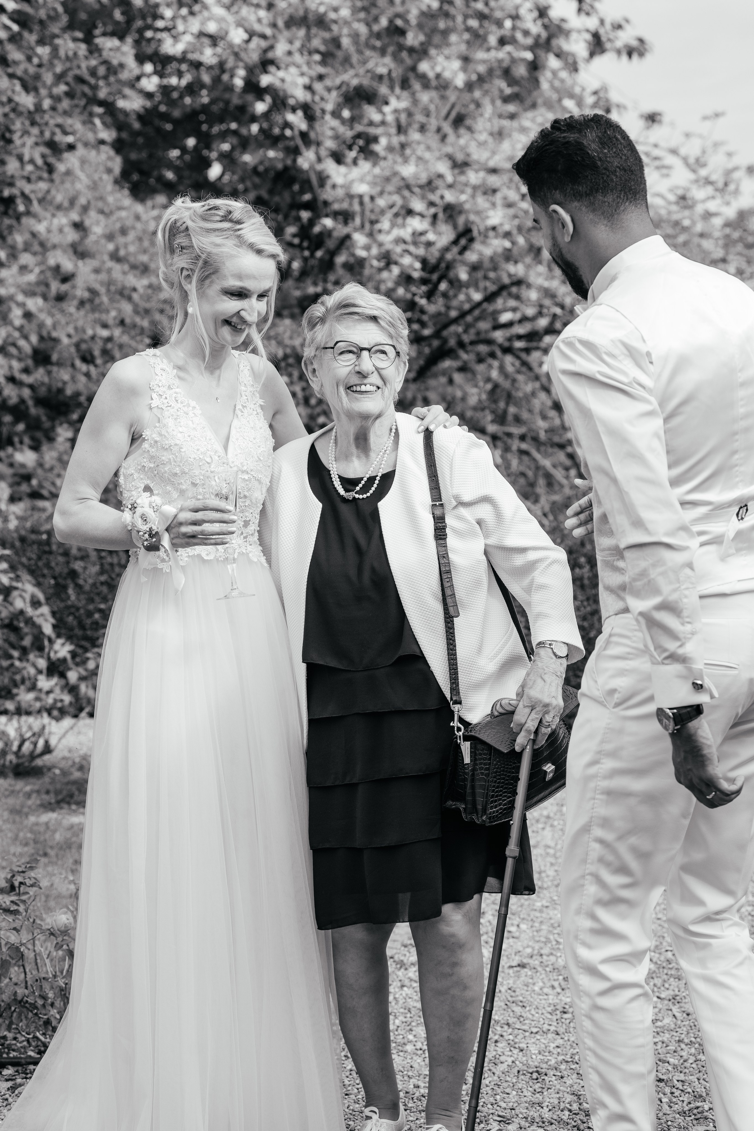 FLORENCE & JAMAL Dübendorf, Switzerland. I am Elena Altendorfer. Wedding photographer in Zurich and Switzerland