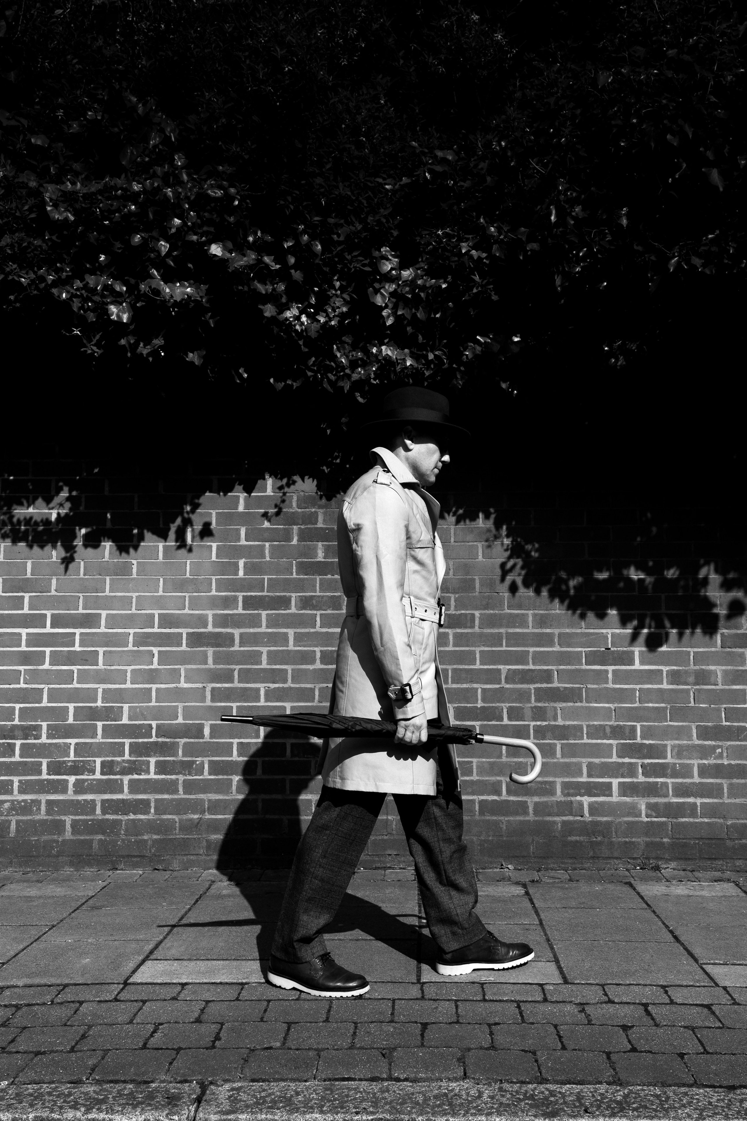 Retro. Fashion and portrait photographer in London Roman Pilipenko