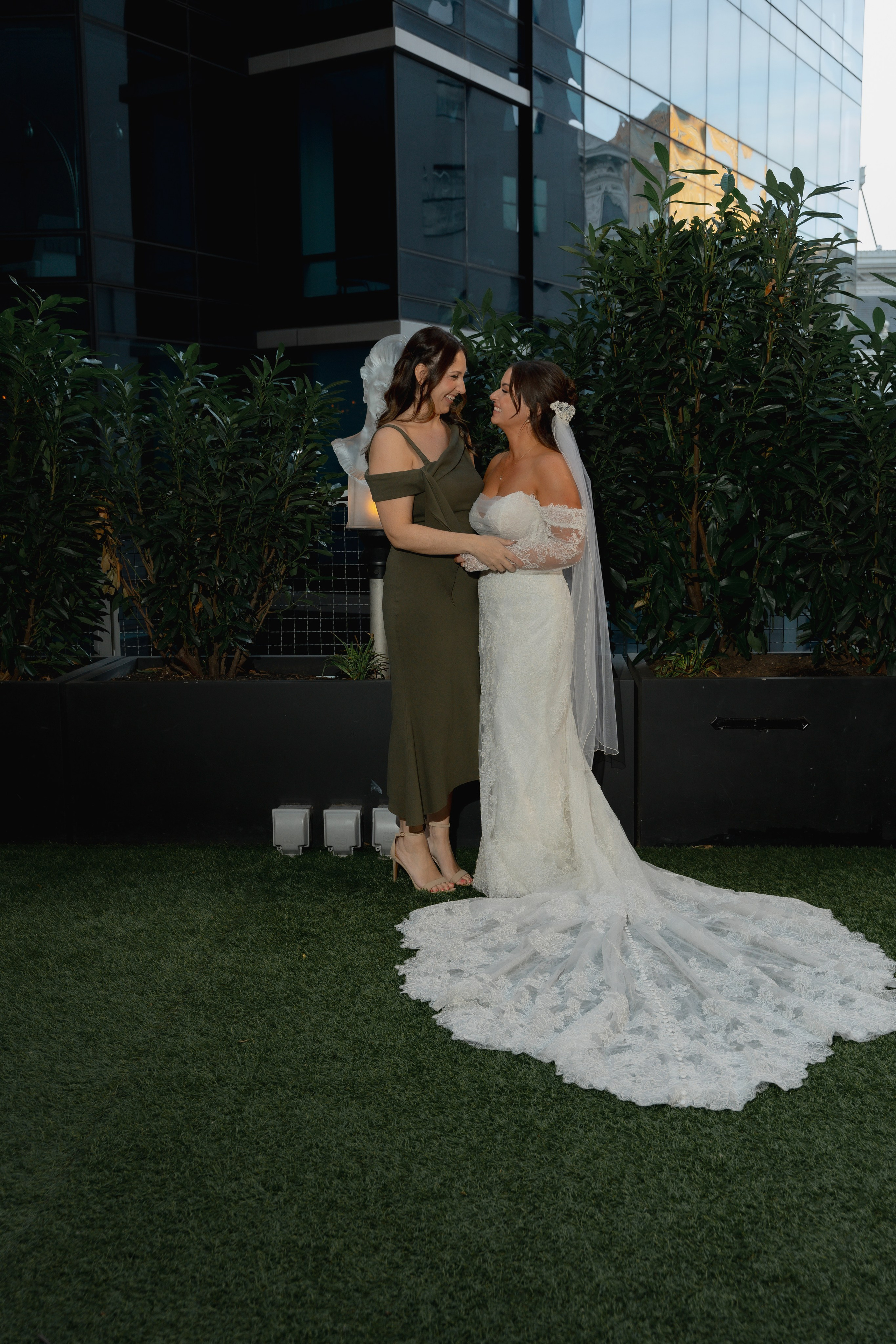 Leigh and Jennifer wedding day. Anna Krasnova Wedding photographer