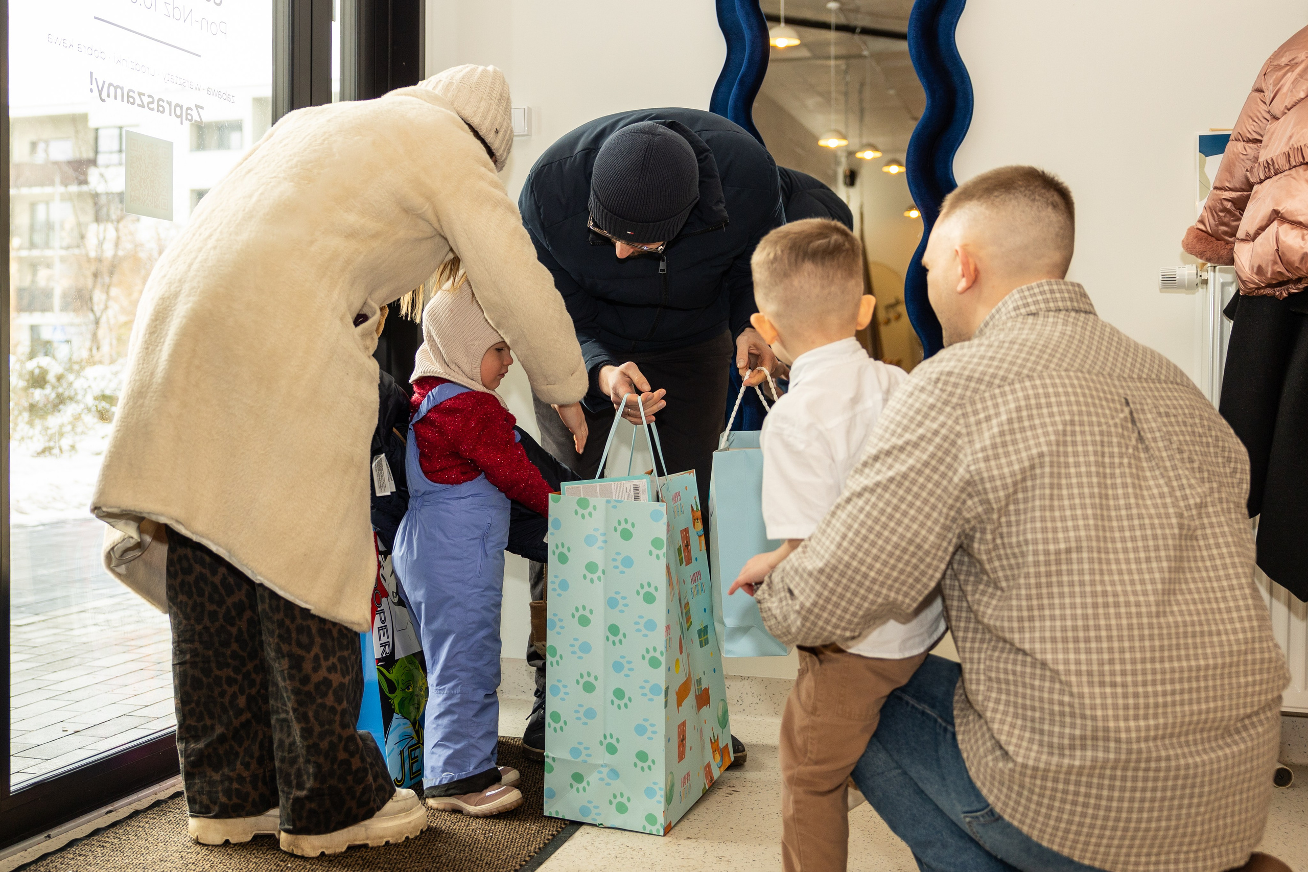 День рождения Артёма 24 января 2026 года. Семейный и детский фотограф в Варшаве Мила Бобровская