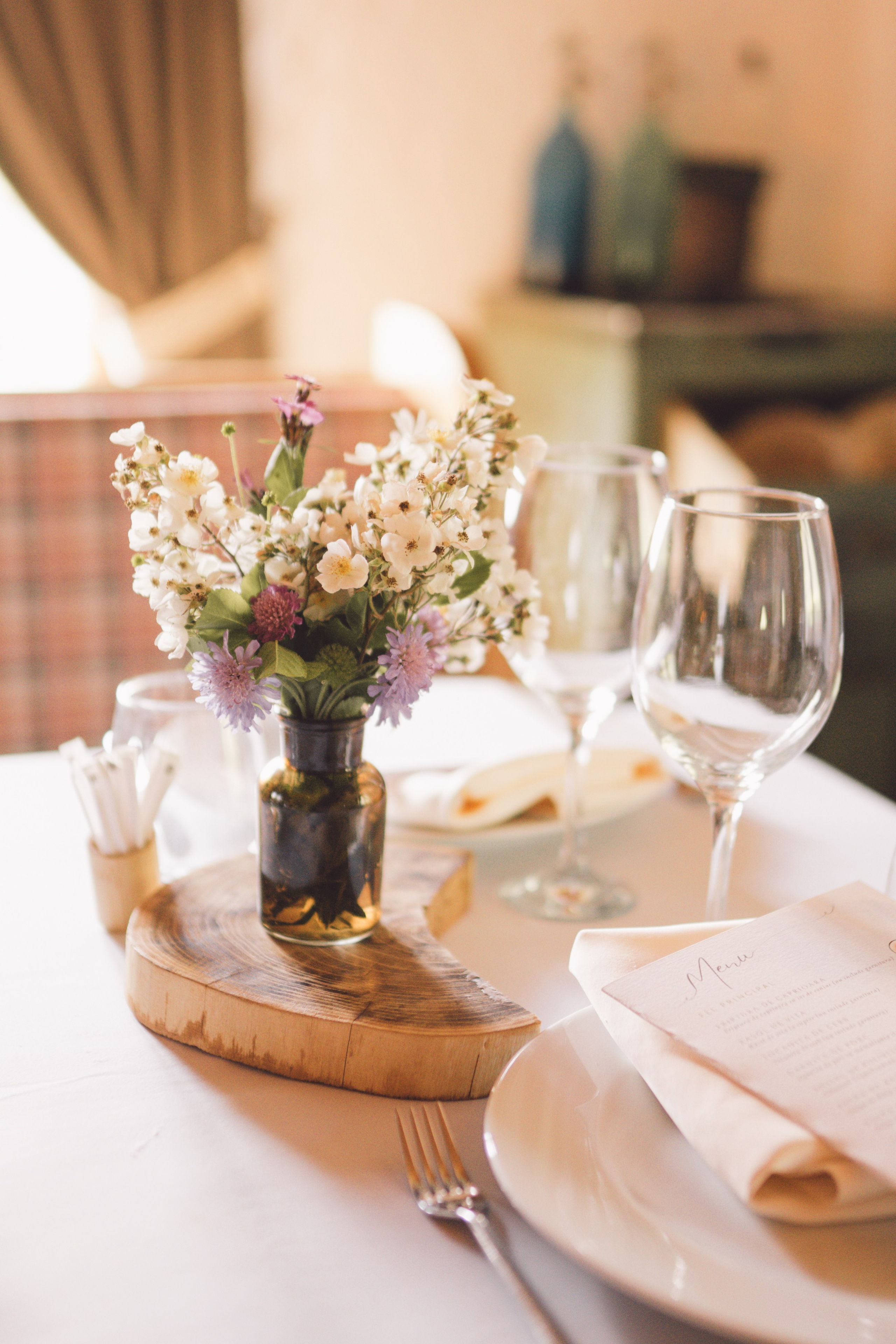 Fotografie de Eveniment Brașov: Povești Vizuale | Mădălina Beda. Madalina Beda- Artist vizual, fotograf, doula la nastere, consultant babywearing Brasov si in toata tara