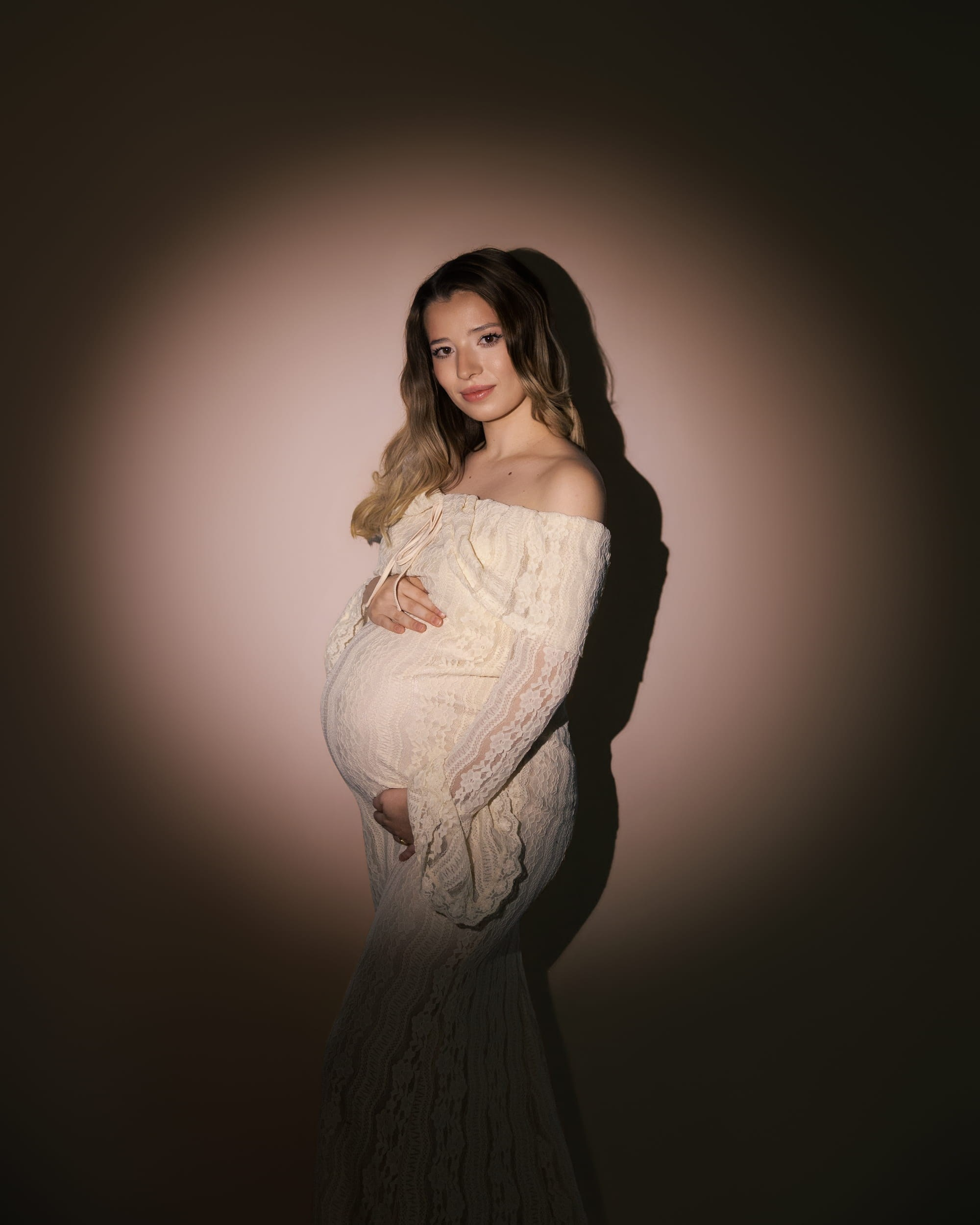 Elegant Studio Maternity Photography in Rotterdam