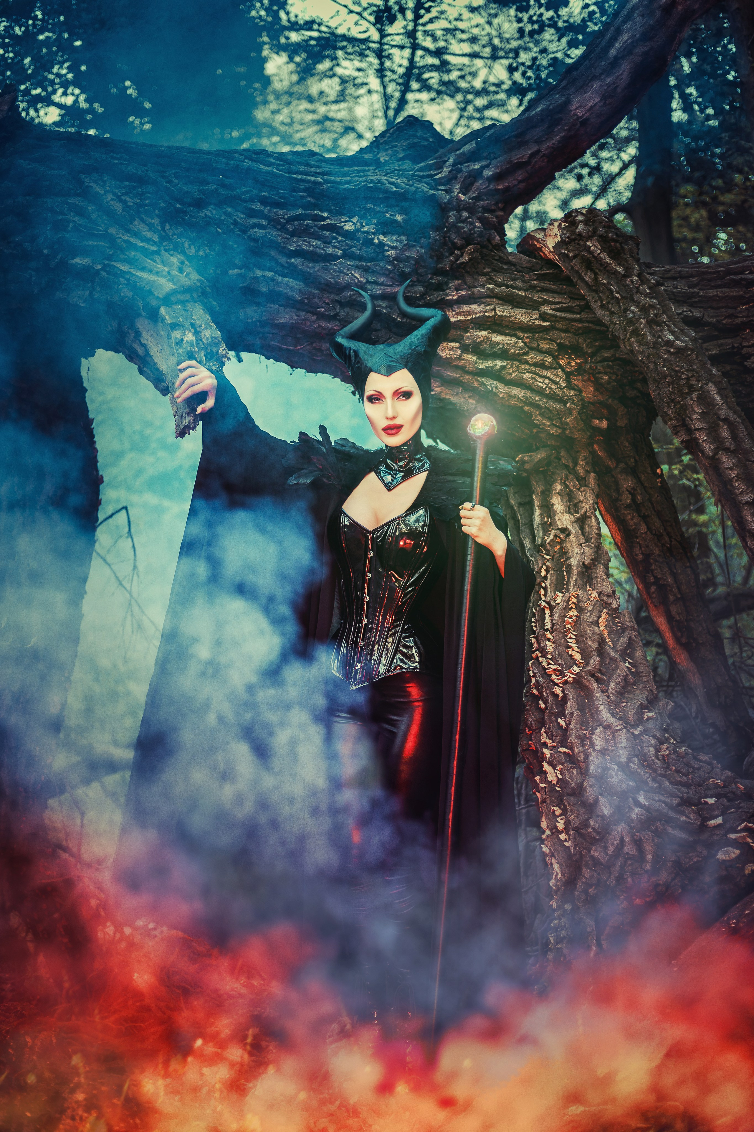 Fantasy cosplay portrait with dramatic studio lighting. Dark aesthetic cosplay photoshoot in Belgrade. Creative fantasy character photography in Serbia