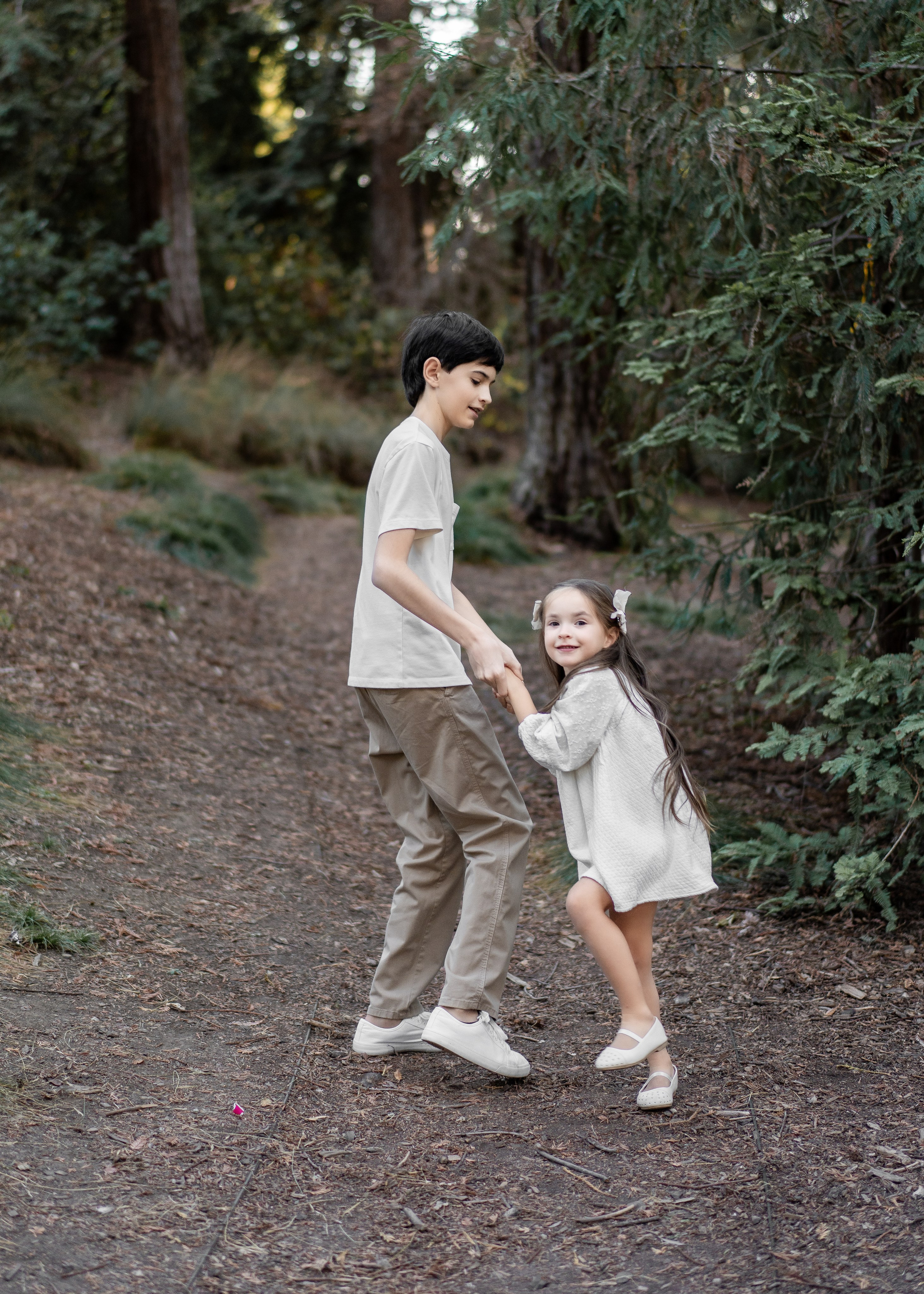 Mikhailov family. Family photographer in Sacramento | Sofia Pavenko