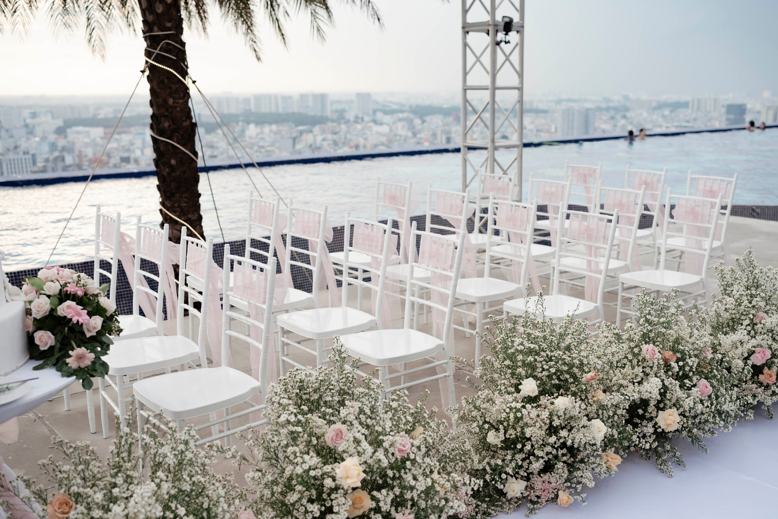 KYWU & NHI. WEDDING PHOTOGRAPHER IN VIETNAM