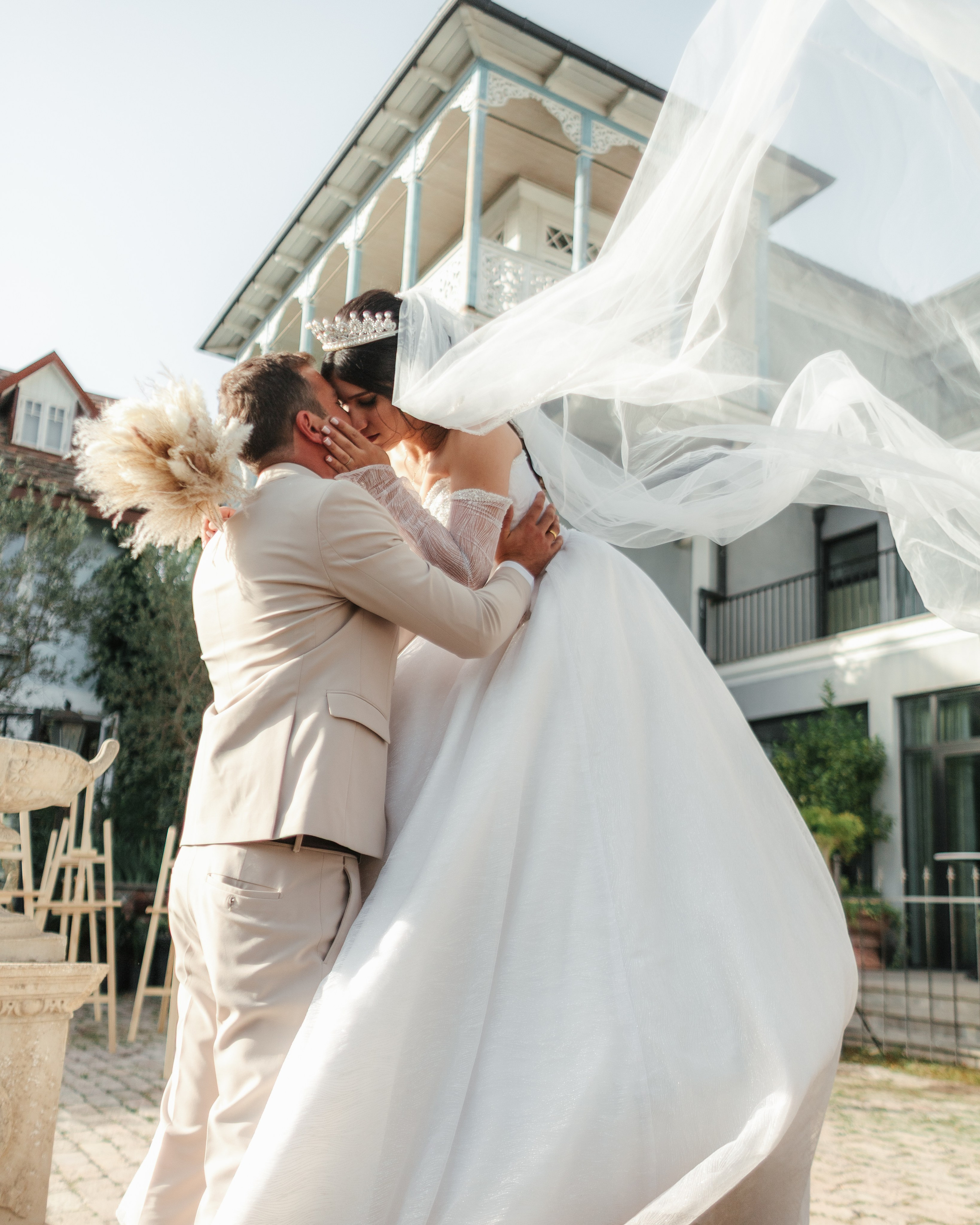 Nino & Giorgi. Bspander