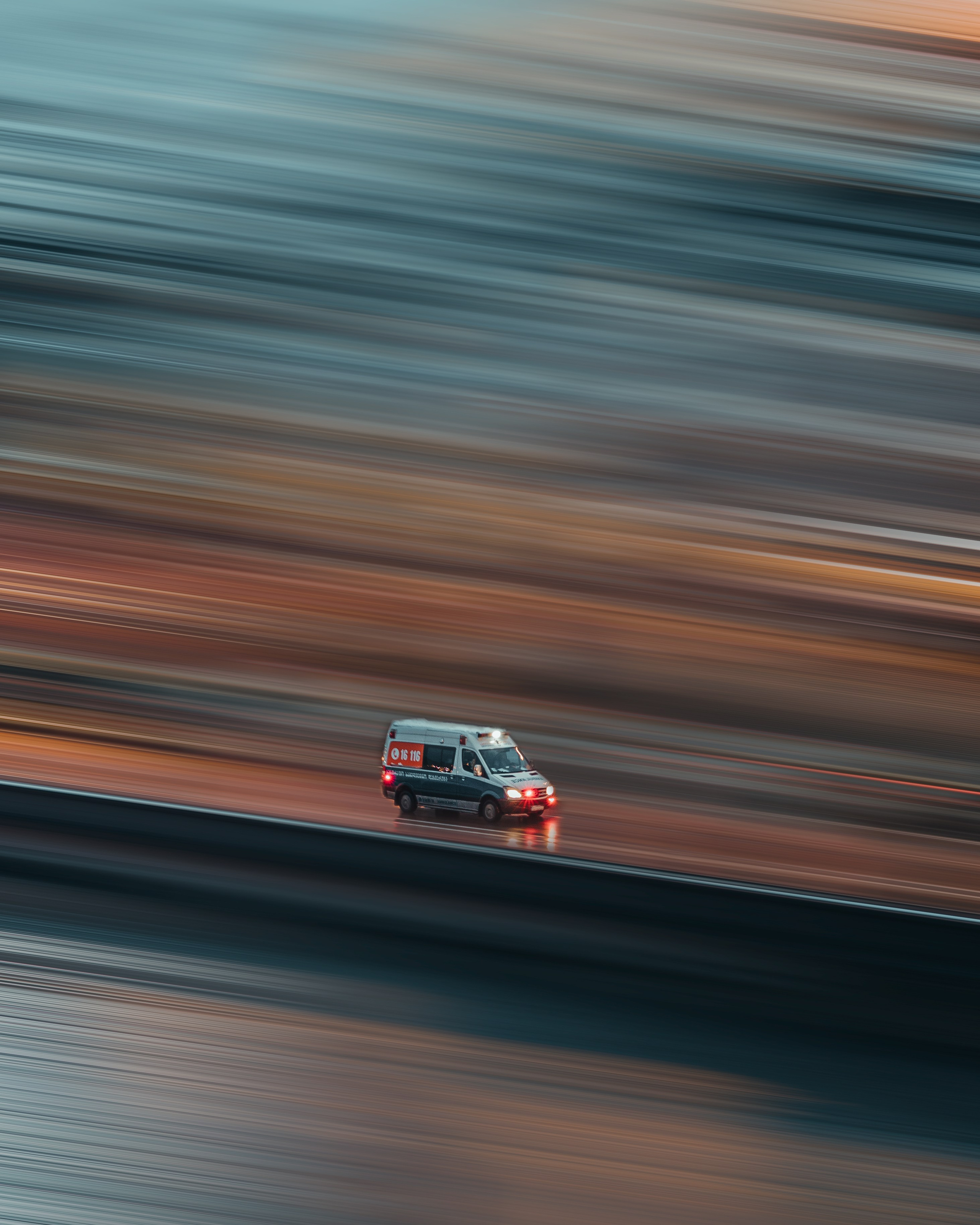 T B I L I S I. Bspander