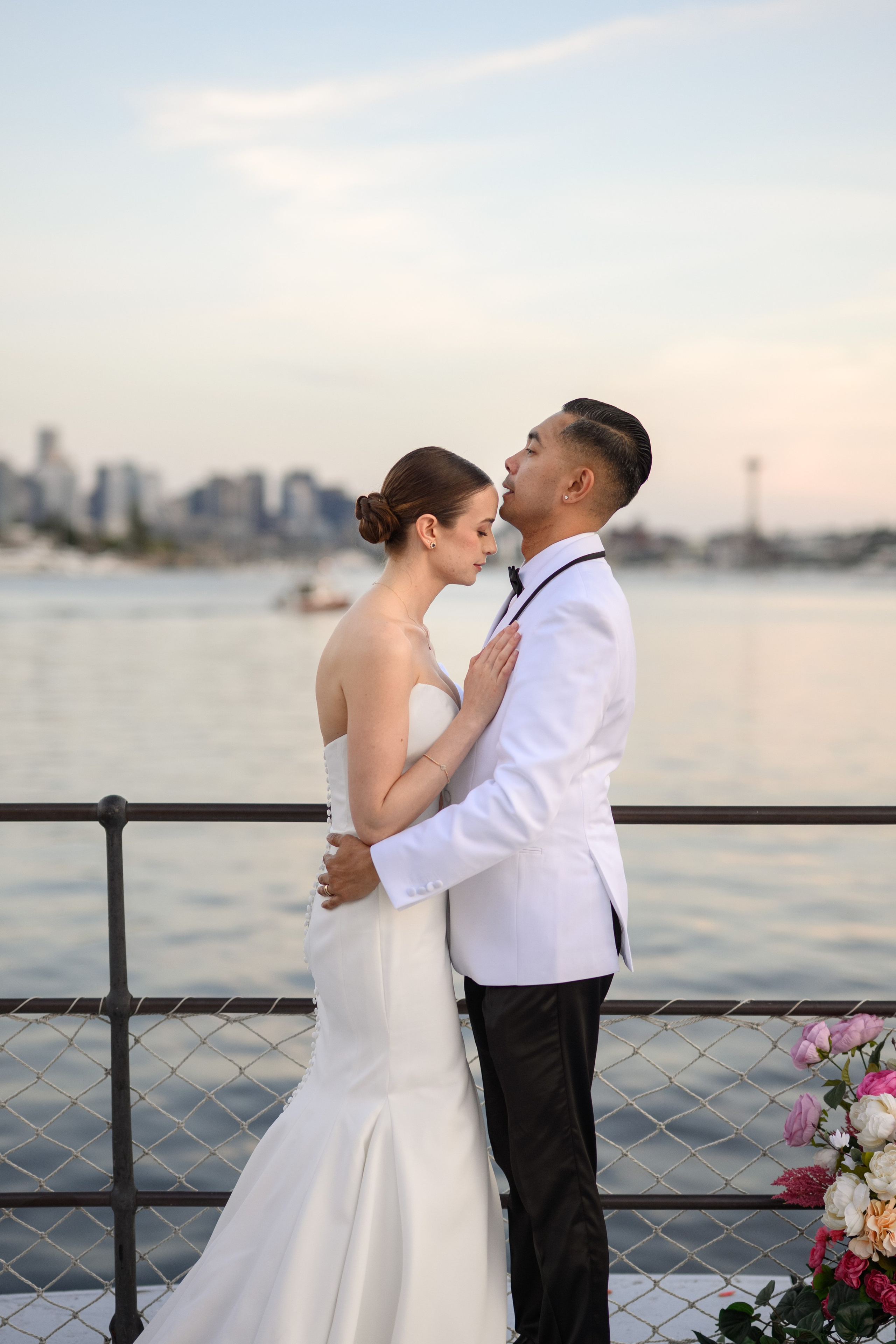 Kevin & Katie. Wedding & portrait photography in the Seattle Area. Helen Michelle photographer