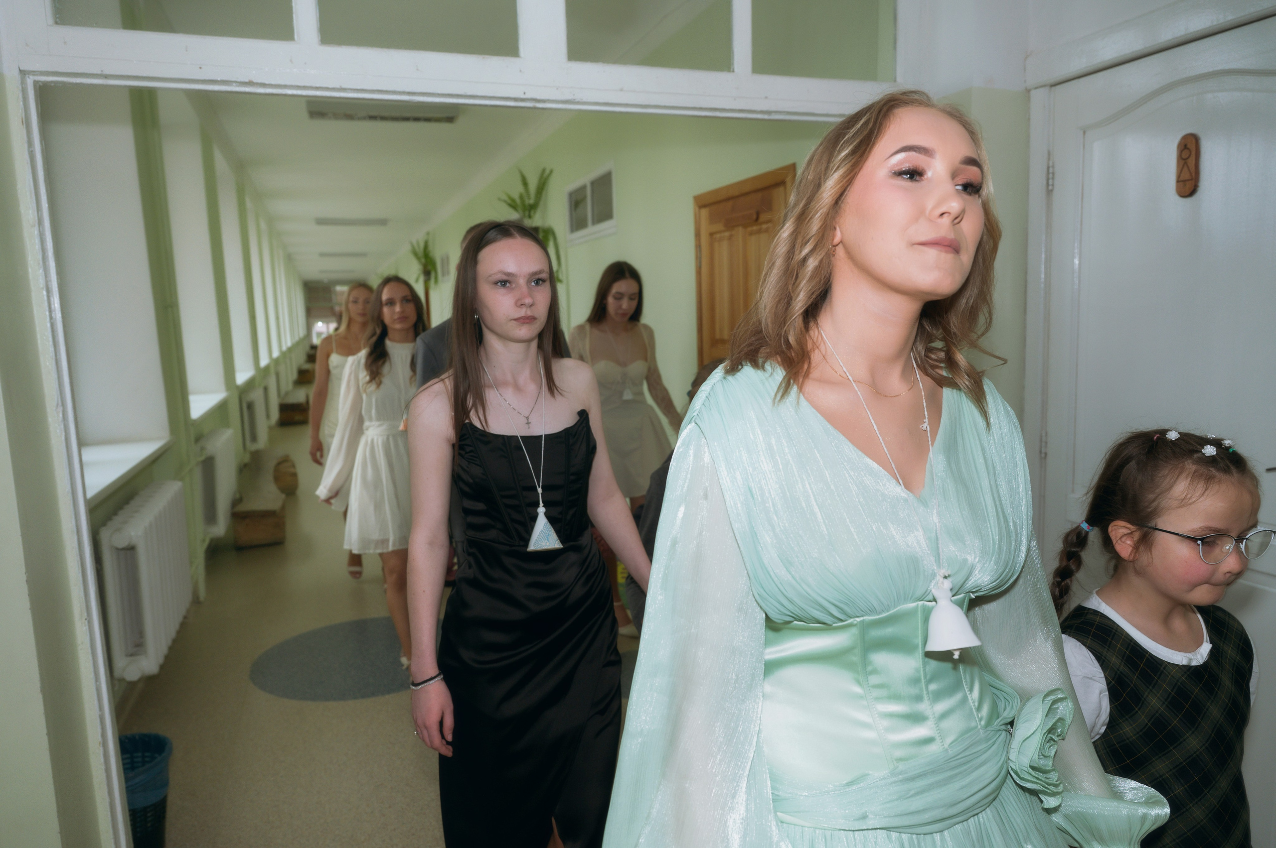 Paskutinis skambutis Joniškėlyje. Vestuvių fotografė Santa Jonuškė | Šiaulių apskritis, Panevėžio apskritis ir visa Lietuva