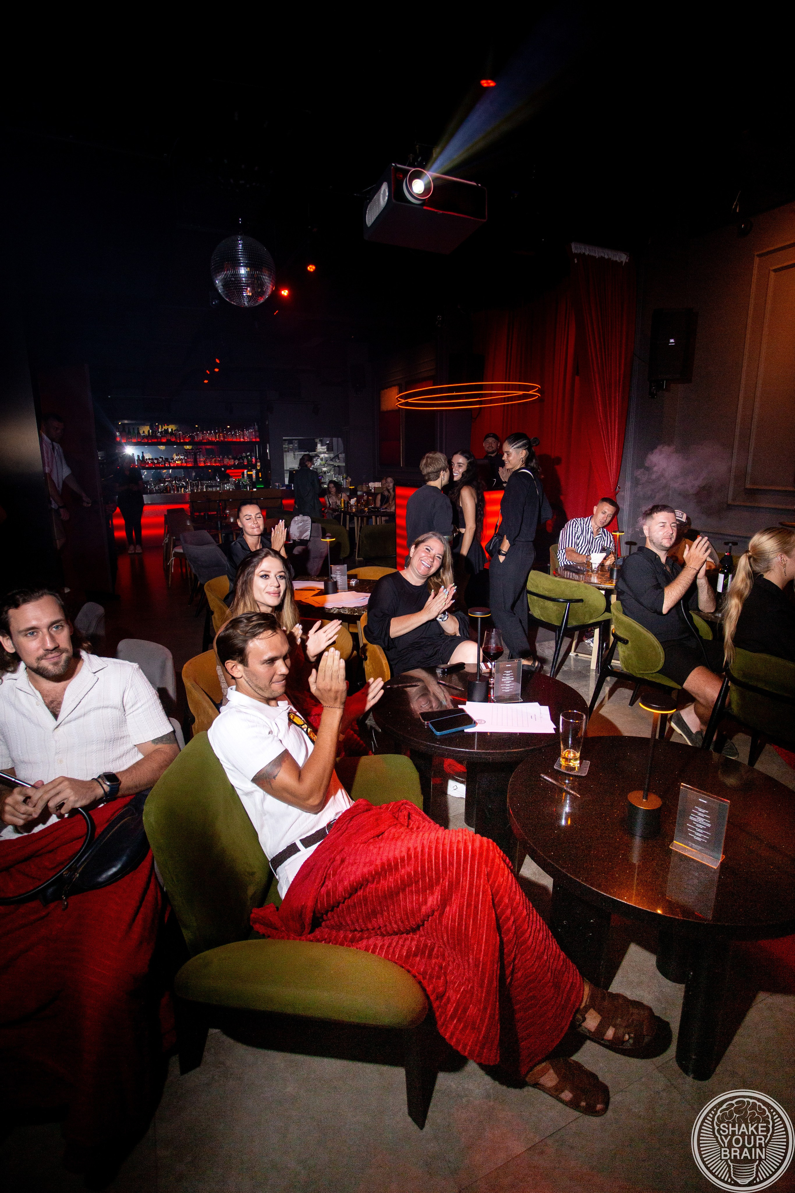 Shake your brain Bali. Индивидуальный и парный фотограф на Бали — Bali Dream Photo