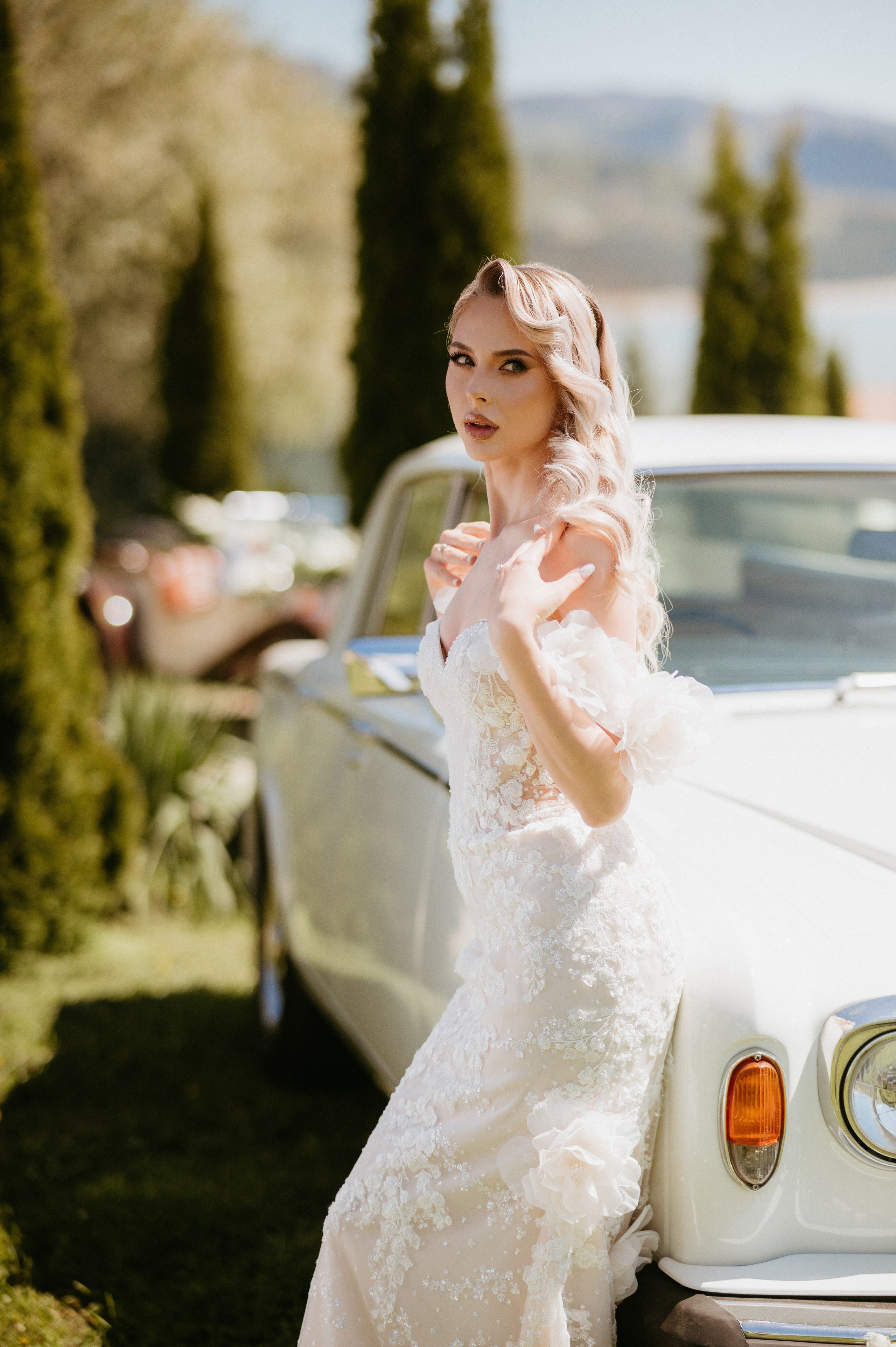 Cristina – Ședință foto bridal editorial | Valentin Melen. Valentin Melen - fotograf de nunta 🤍