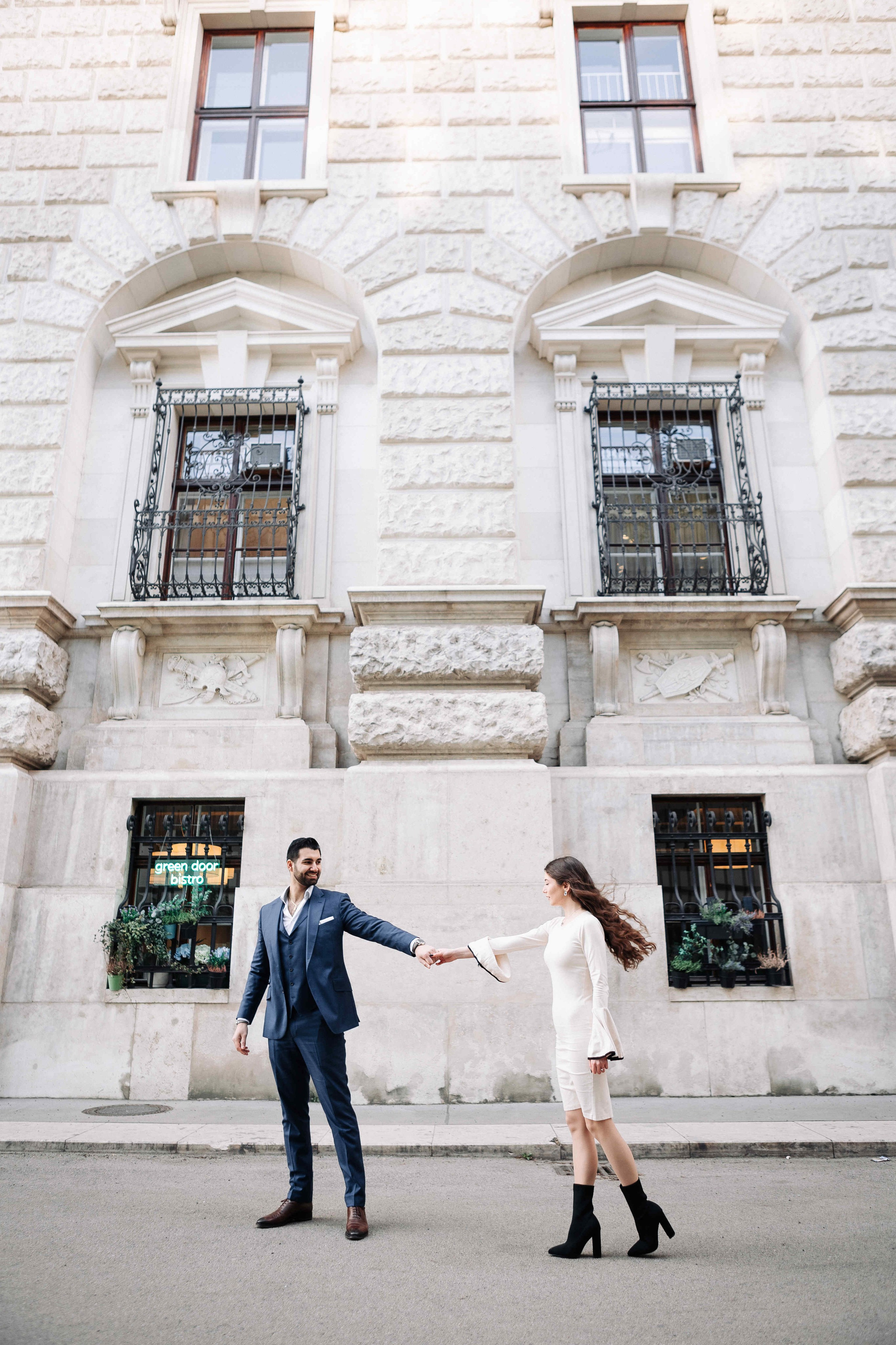 A LOVE STORY IN VIENNA. PHOTOGRAPHER IN ISRAEL