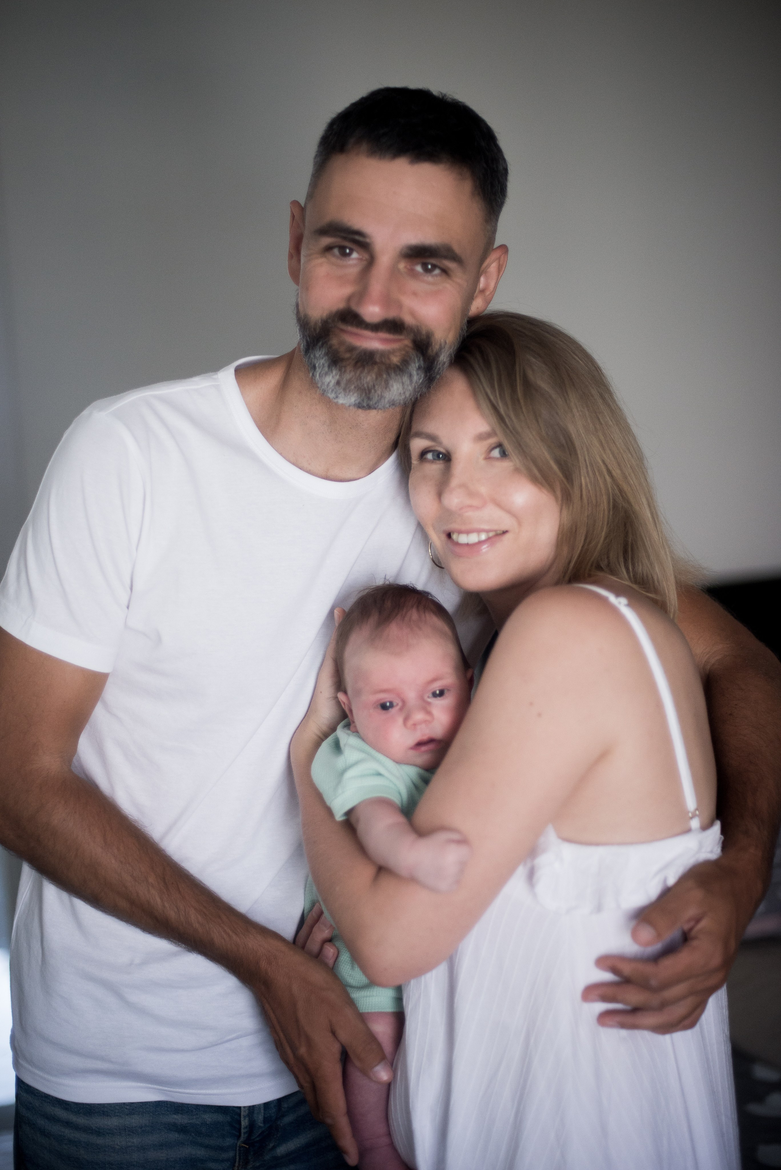 Катя, Андрей Мирон и Лео. Визуальный брендинг