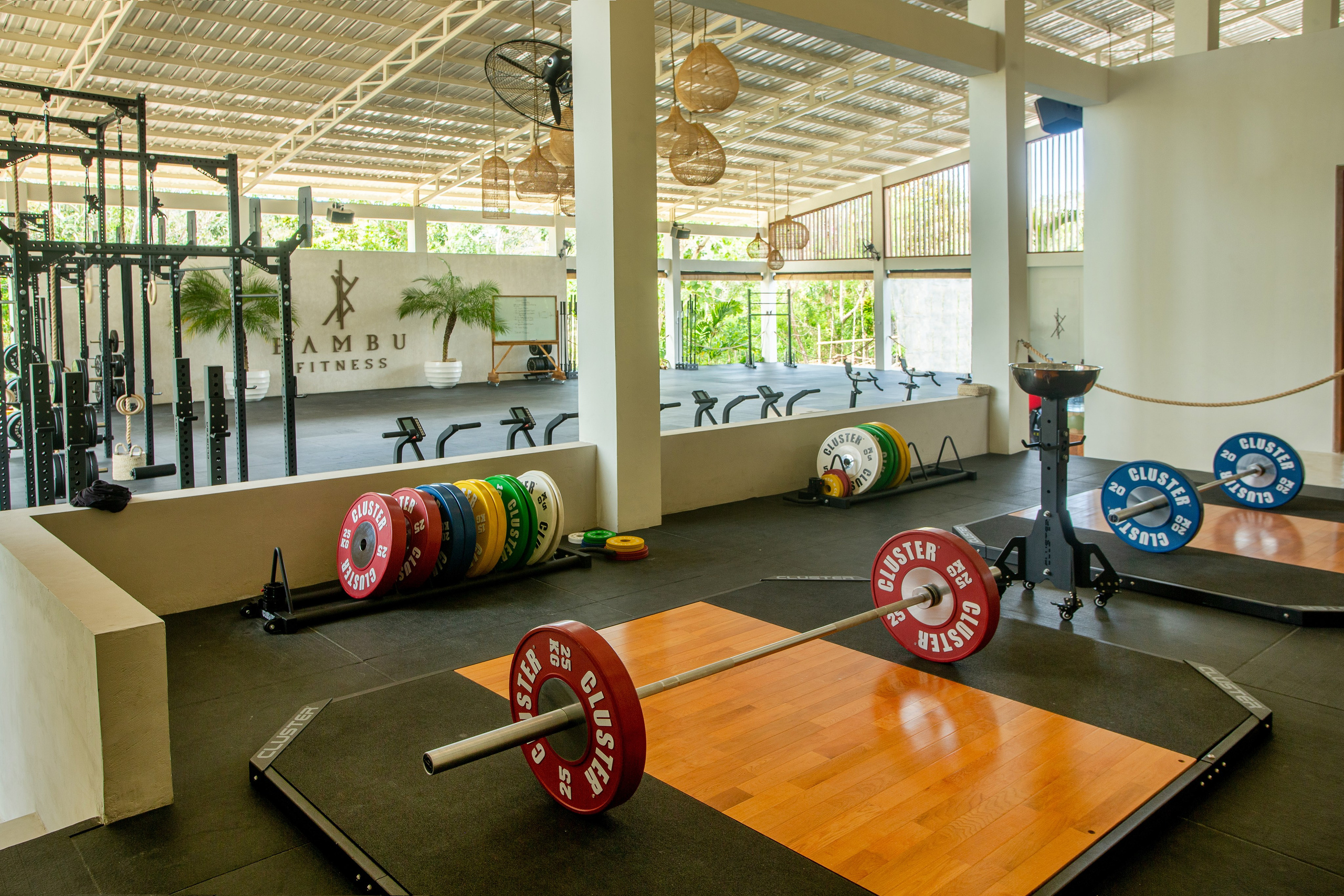 Интерьерная съёмка для отелей и ресторанов. Индивидуальный и парный фотограф на Бали — Bali Dream Photo