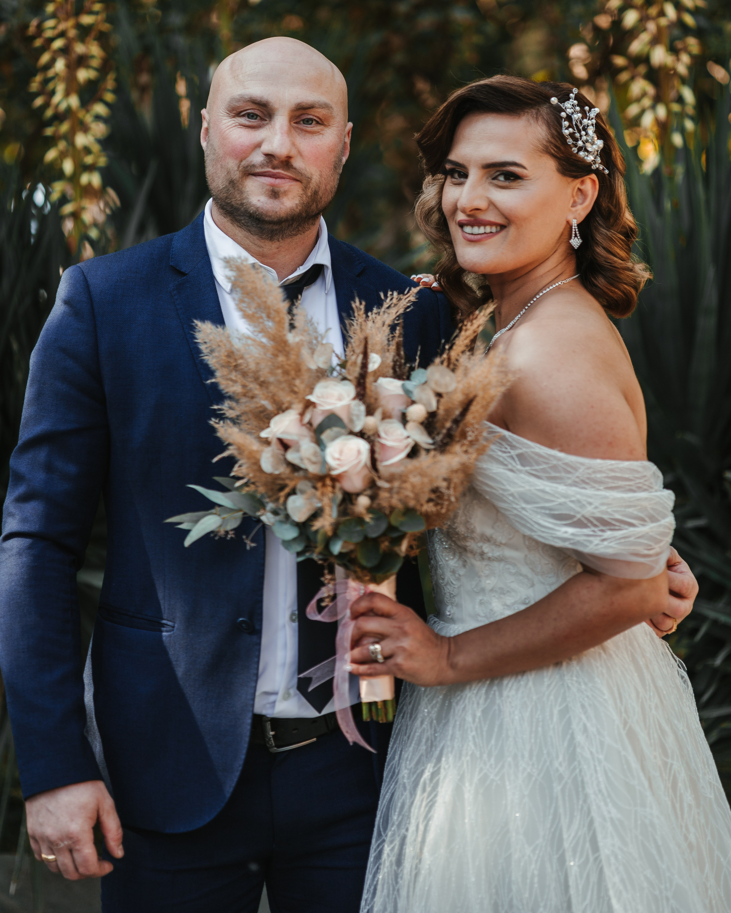 Nana & Levani. Bspander