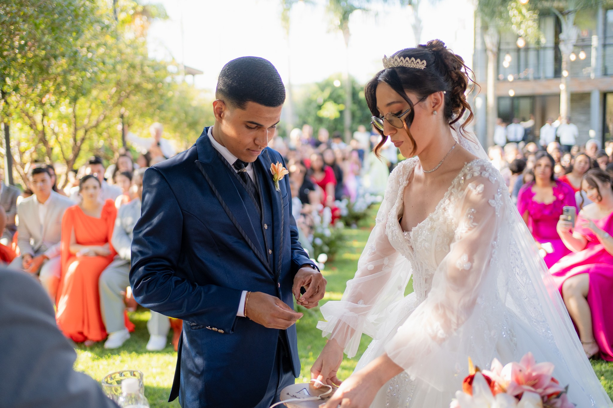 Larissa & Vinicius — Espaço Faveral / Aararaquara. Robson Colaço