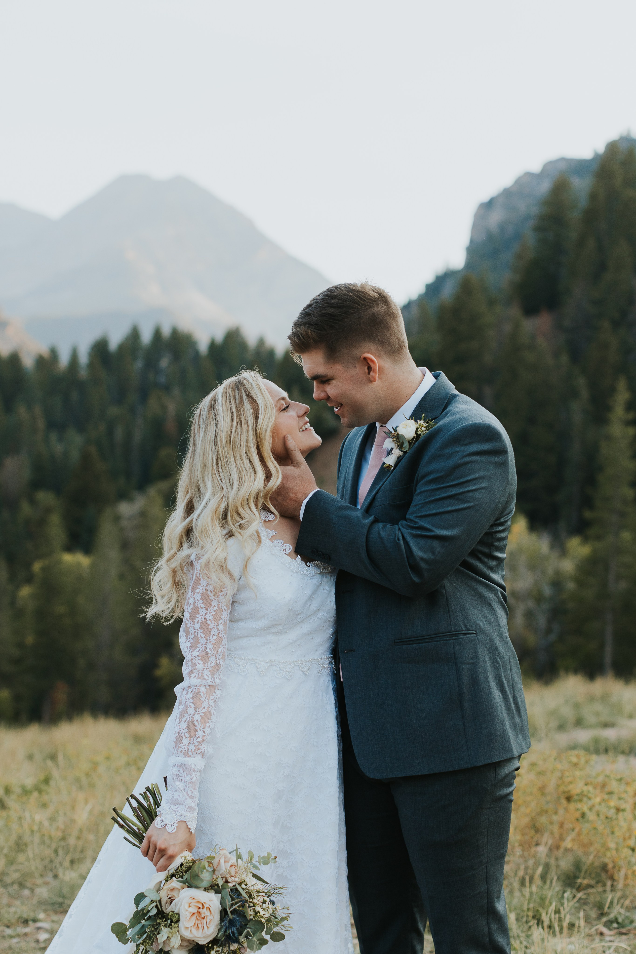 Rachel + Thad. Utah Family Photographer