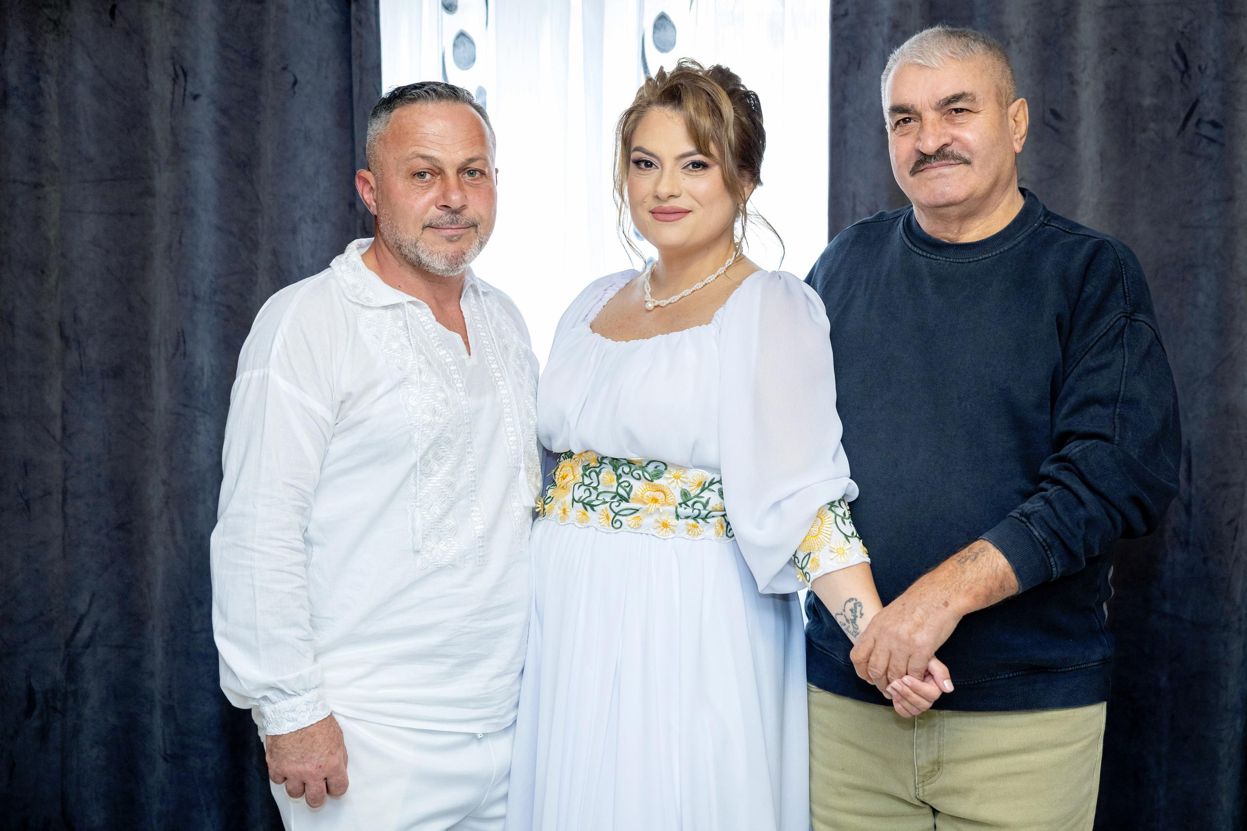 Andrei Sebastian. Moments By Gub