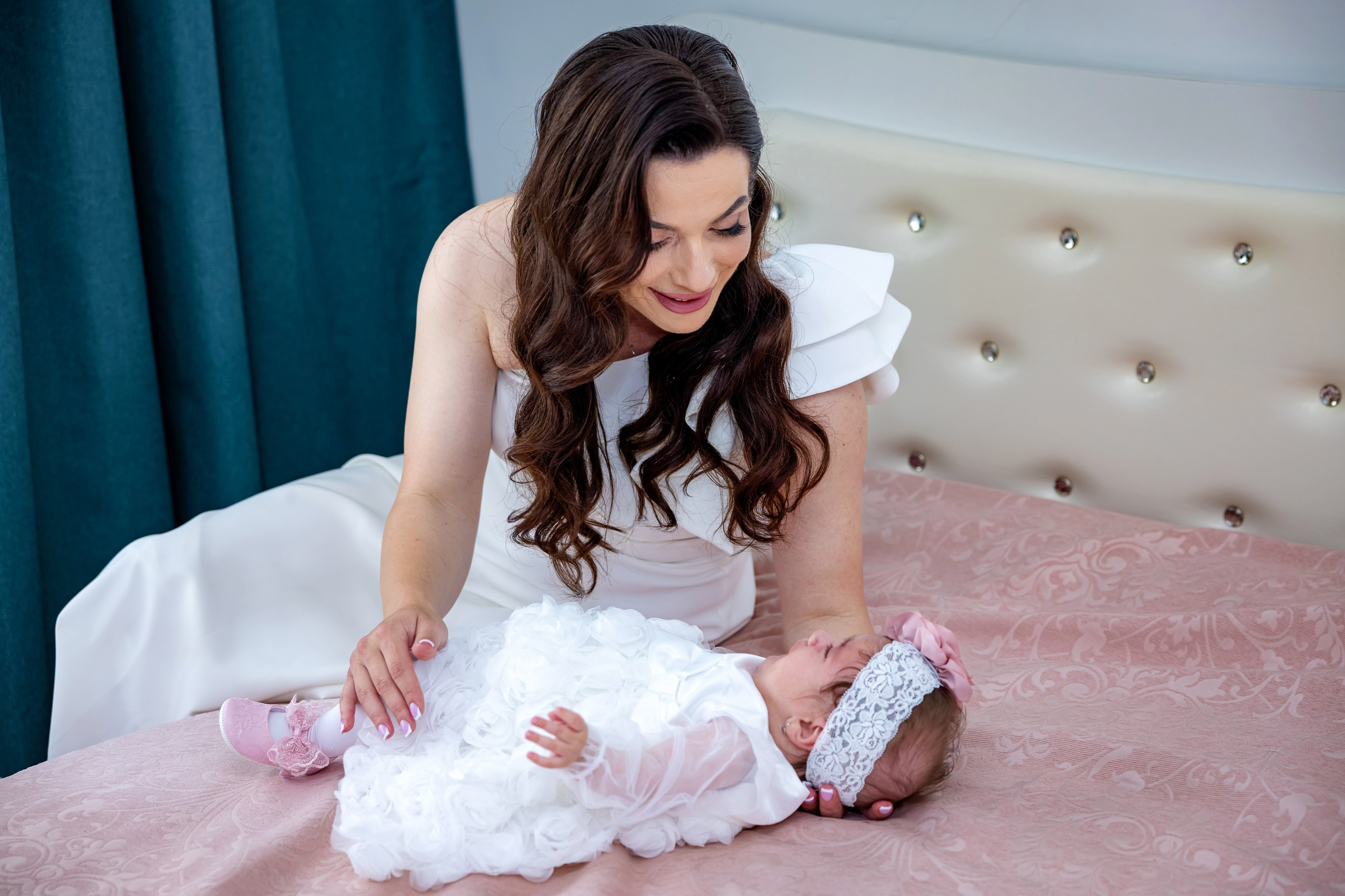 Iris Stefania. Moments By Gub