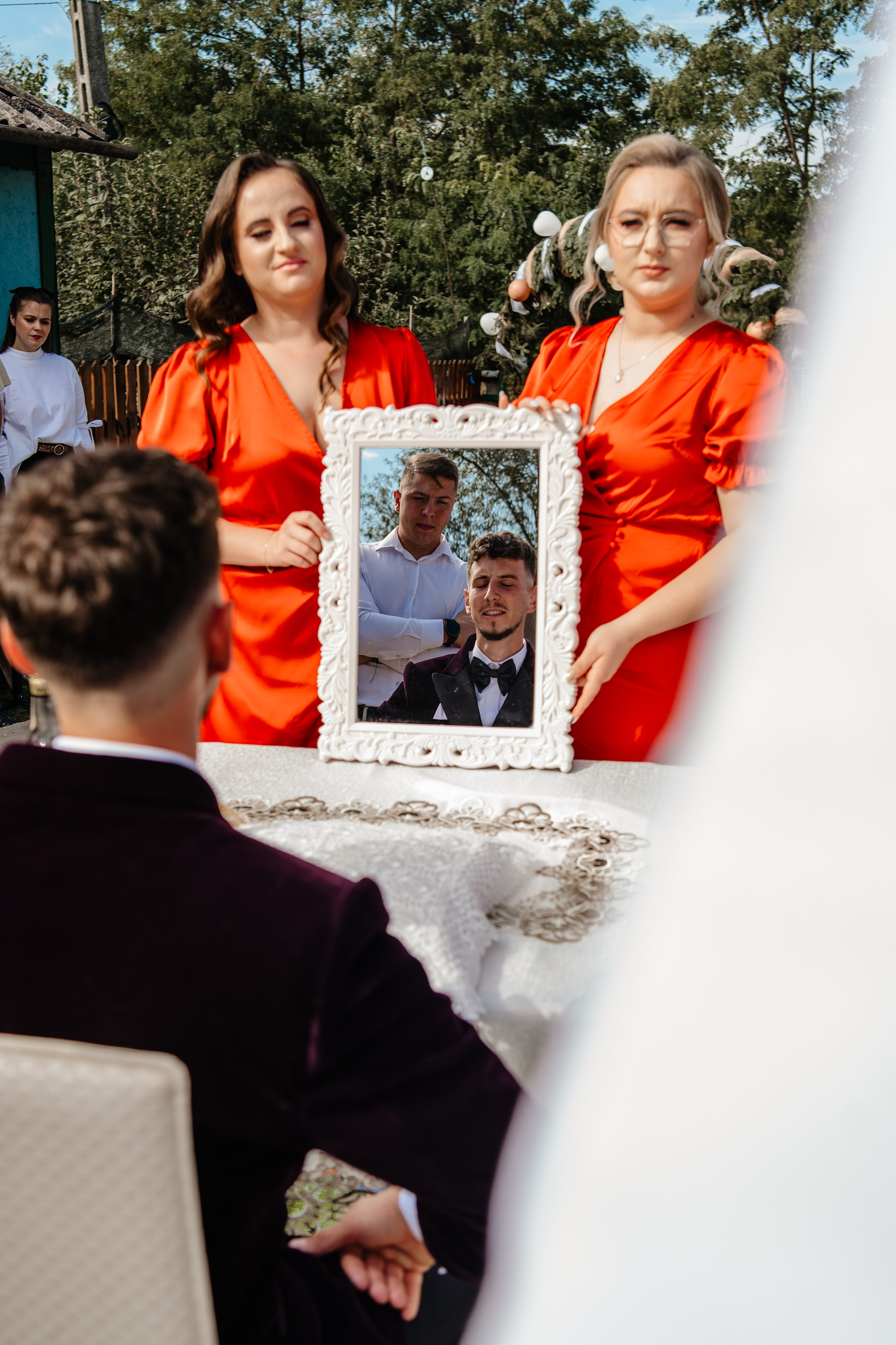 Robert si Mada. Foto-Video Nunta Iasi, Suceava, Bucuresti / Disponibilitate 2025 — 2026 — 2027