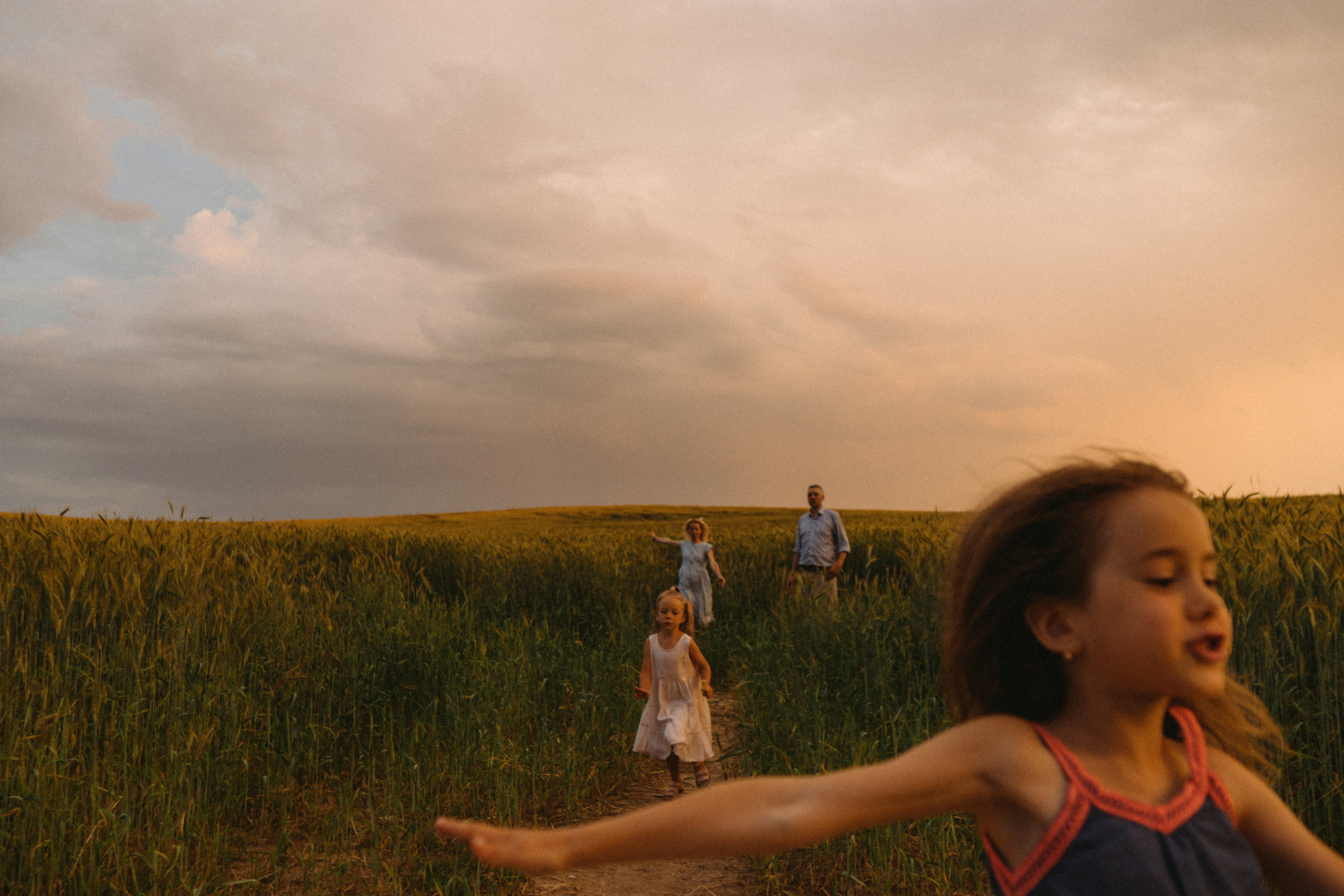 We and the summer. Family photographer in Warsaw Sasha Zenzina