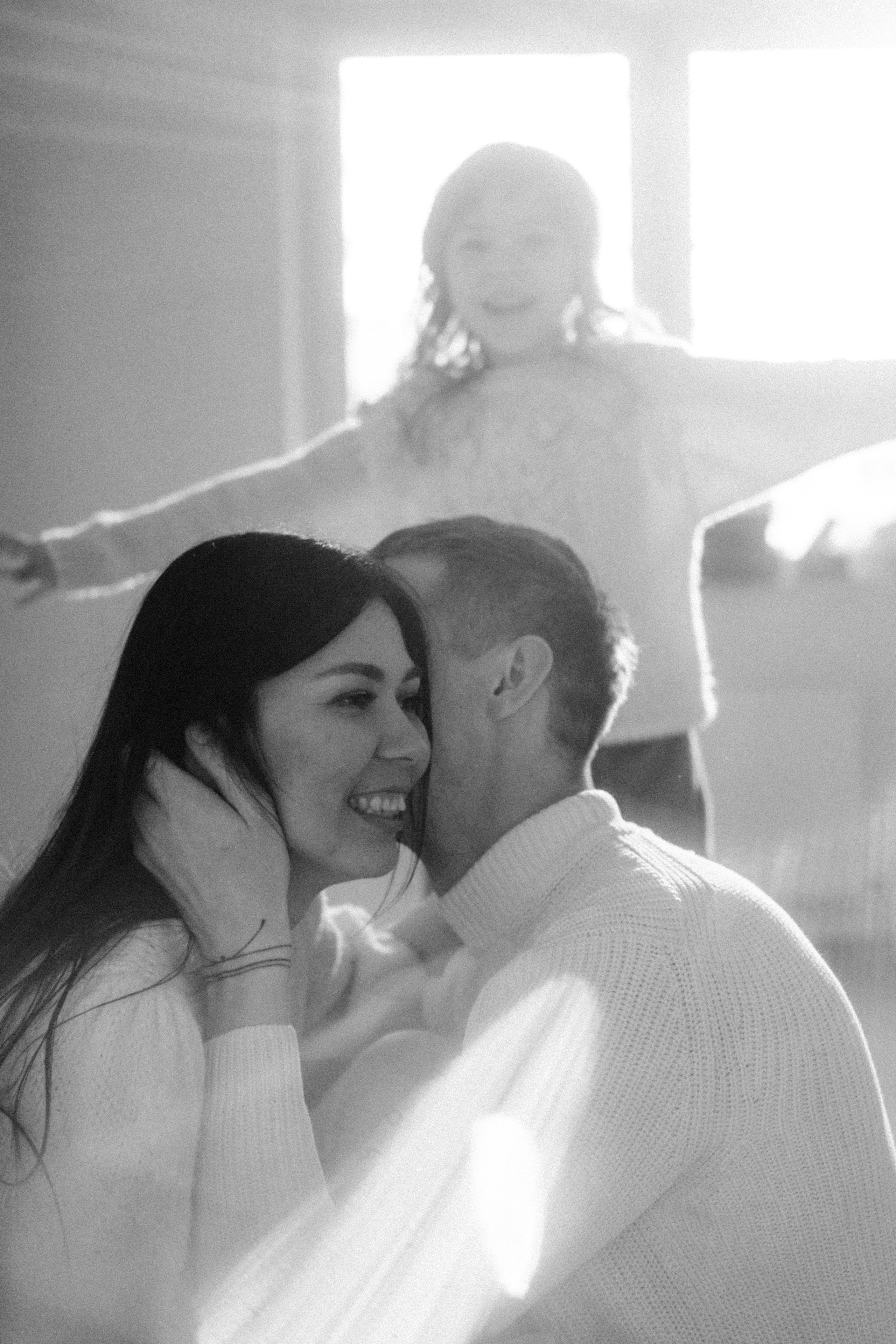 But the greatest of these is love. Family photographer in Warsaw Sasha Zenzina