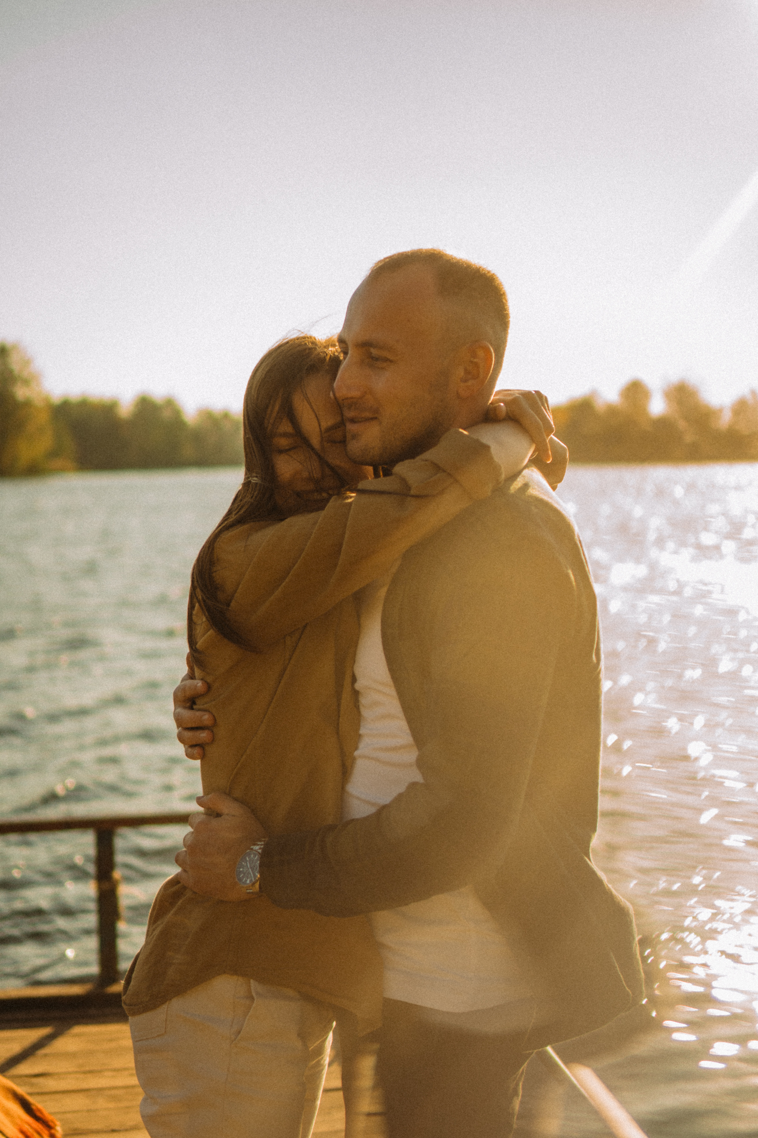 When autumn leaves start to fall. Family photographer in Warsaw Sasha Zenzina