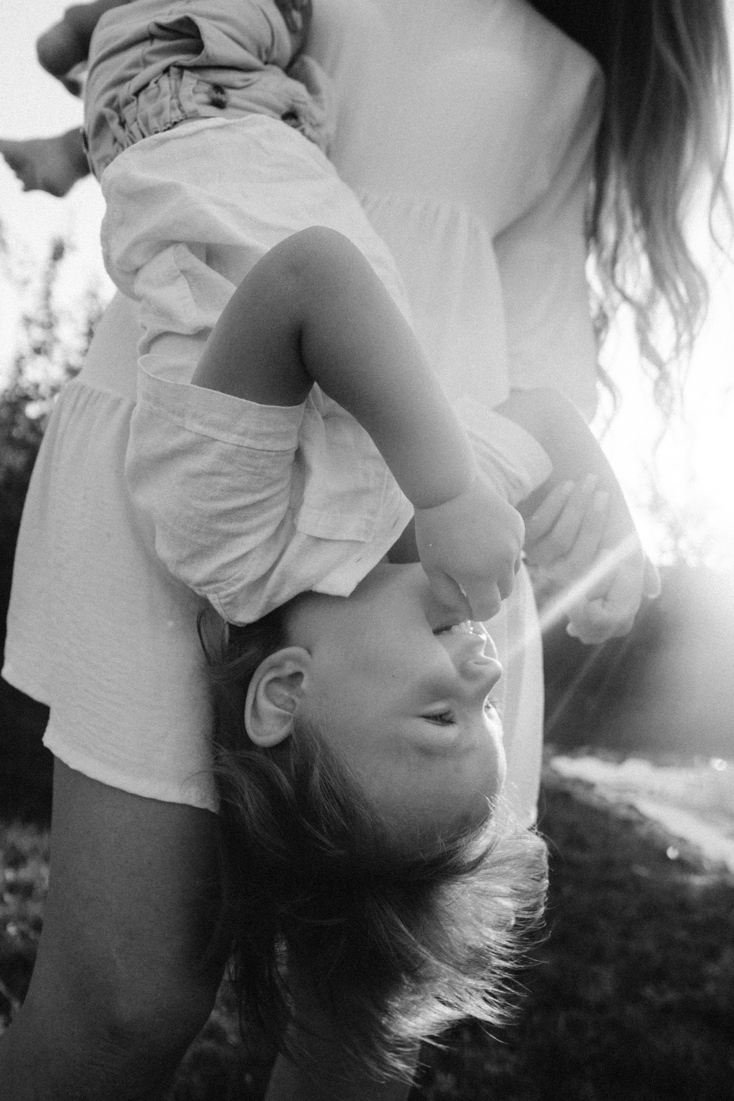 Home sweet home. Family photographer in Warsaw Sasha Zenzina