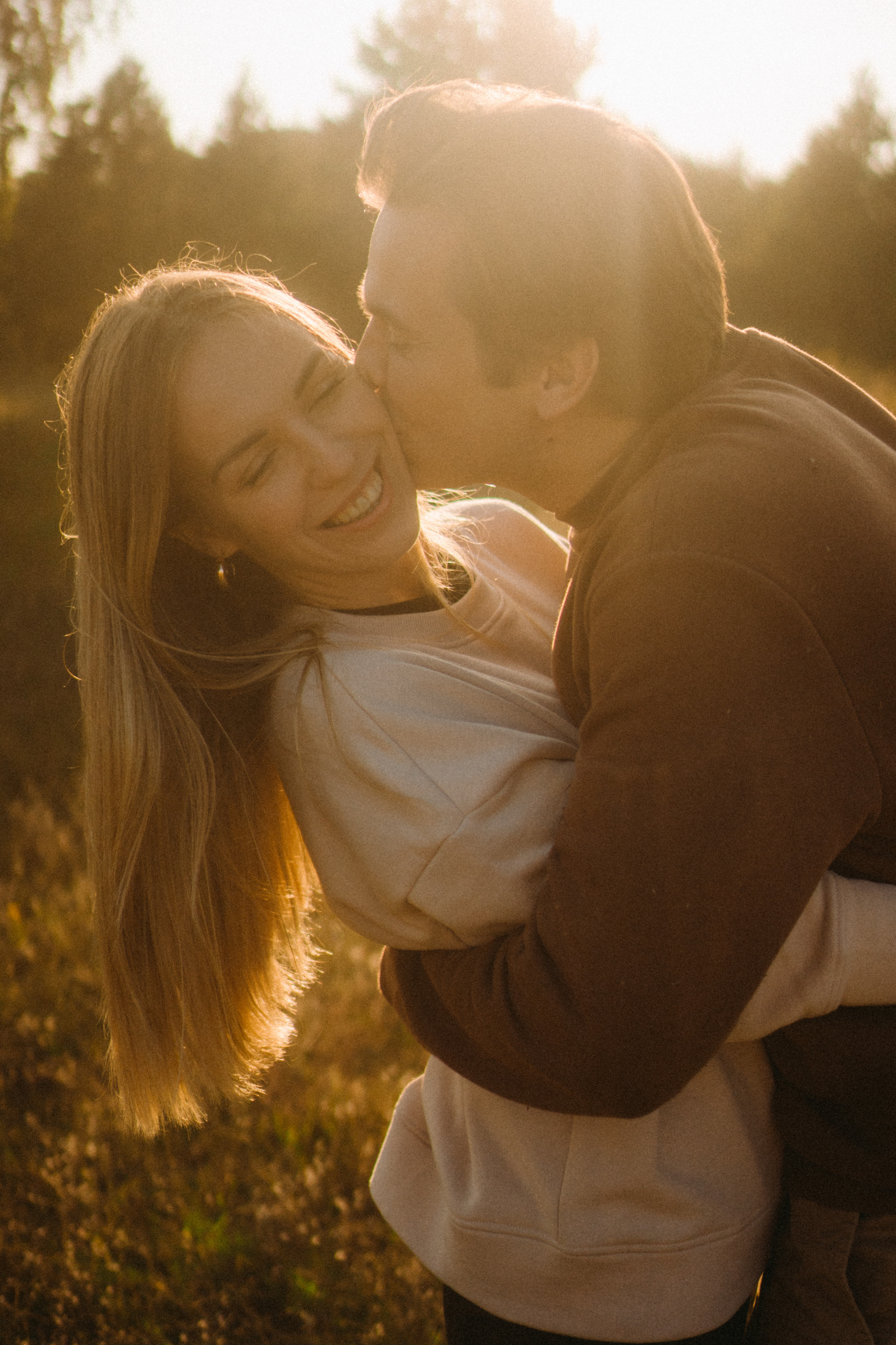 Catch the sunset. Family photographer in Warsaw Sasha Zenzina