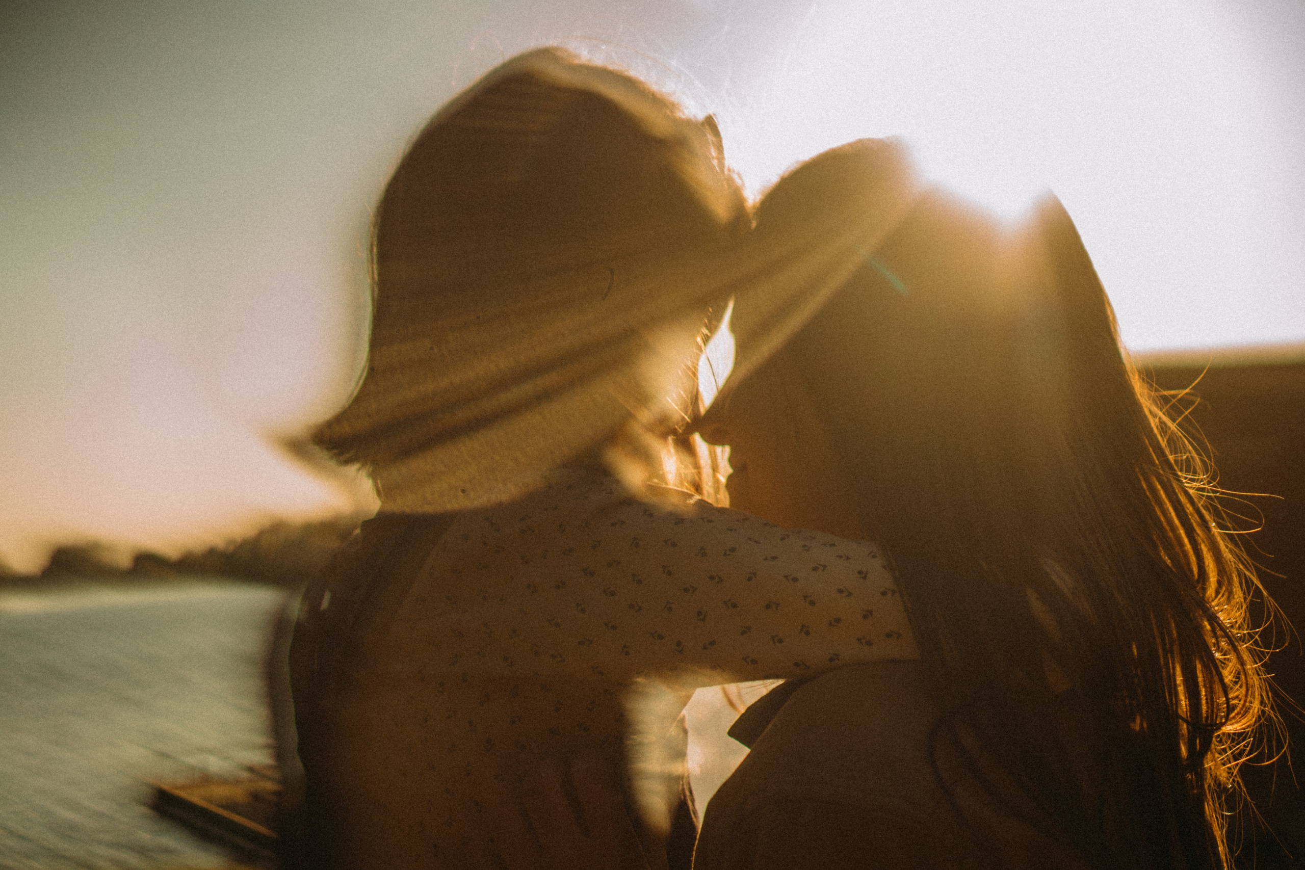 When autumn leaves start to fall. Family photographer in Warsaw Sasha Zenzina