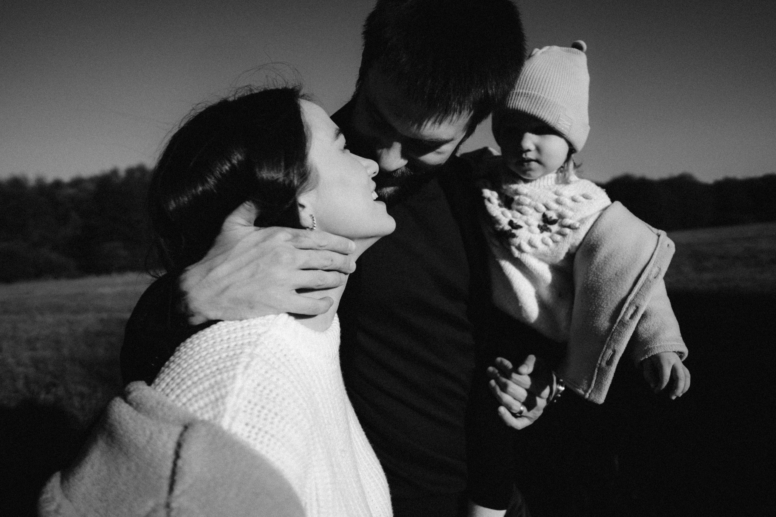 Our together is forever. Family photographer in Warsaw Sasha Zenzina