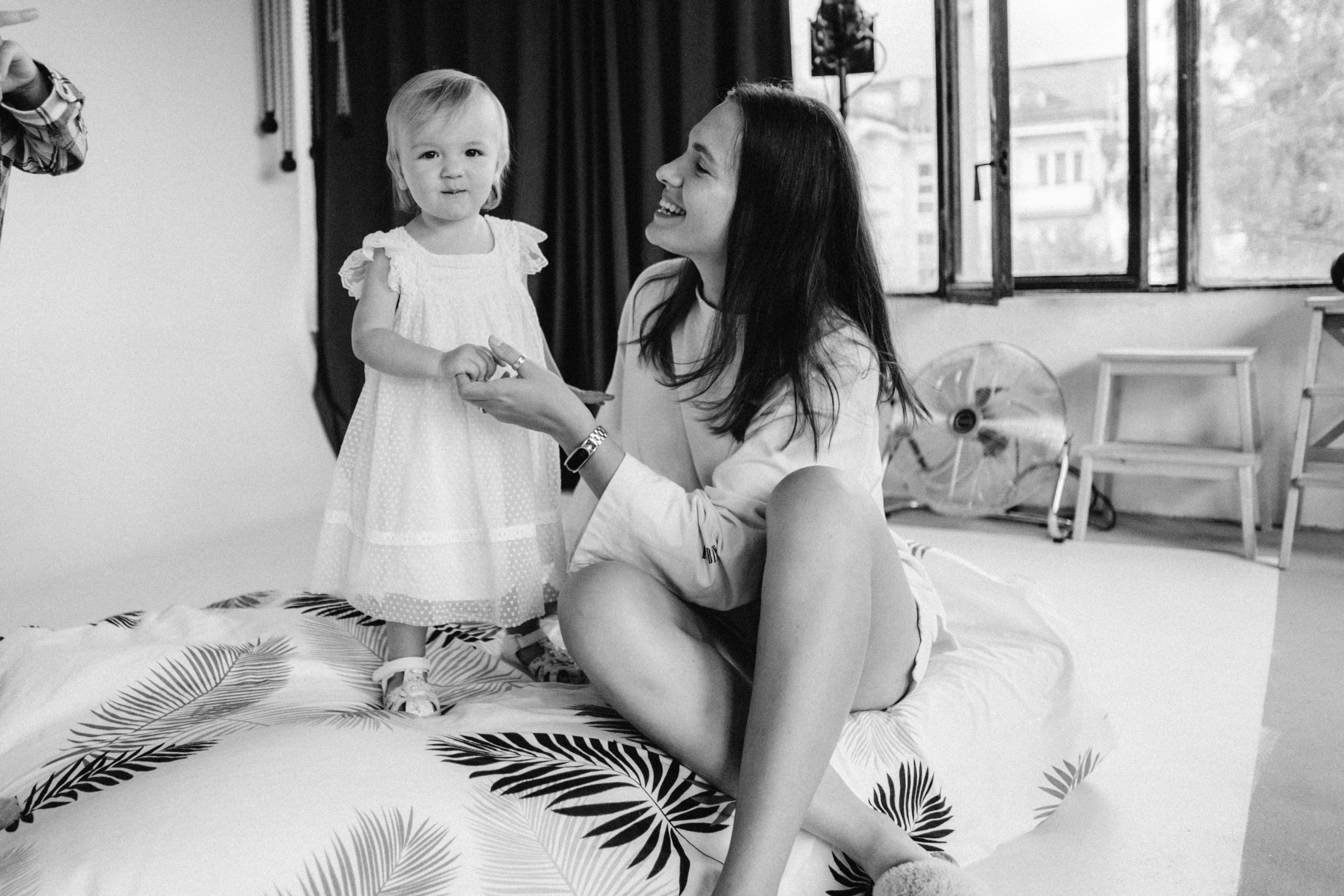 By Your Side. Family photographer in Warsaw Sasha Zenzina