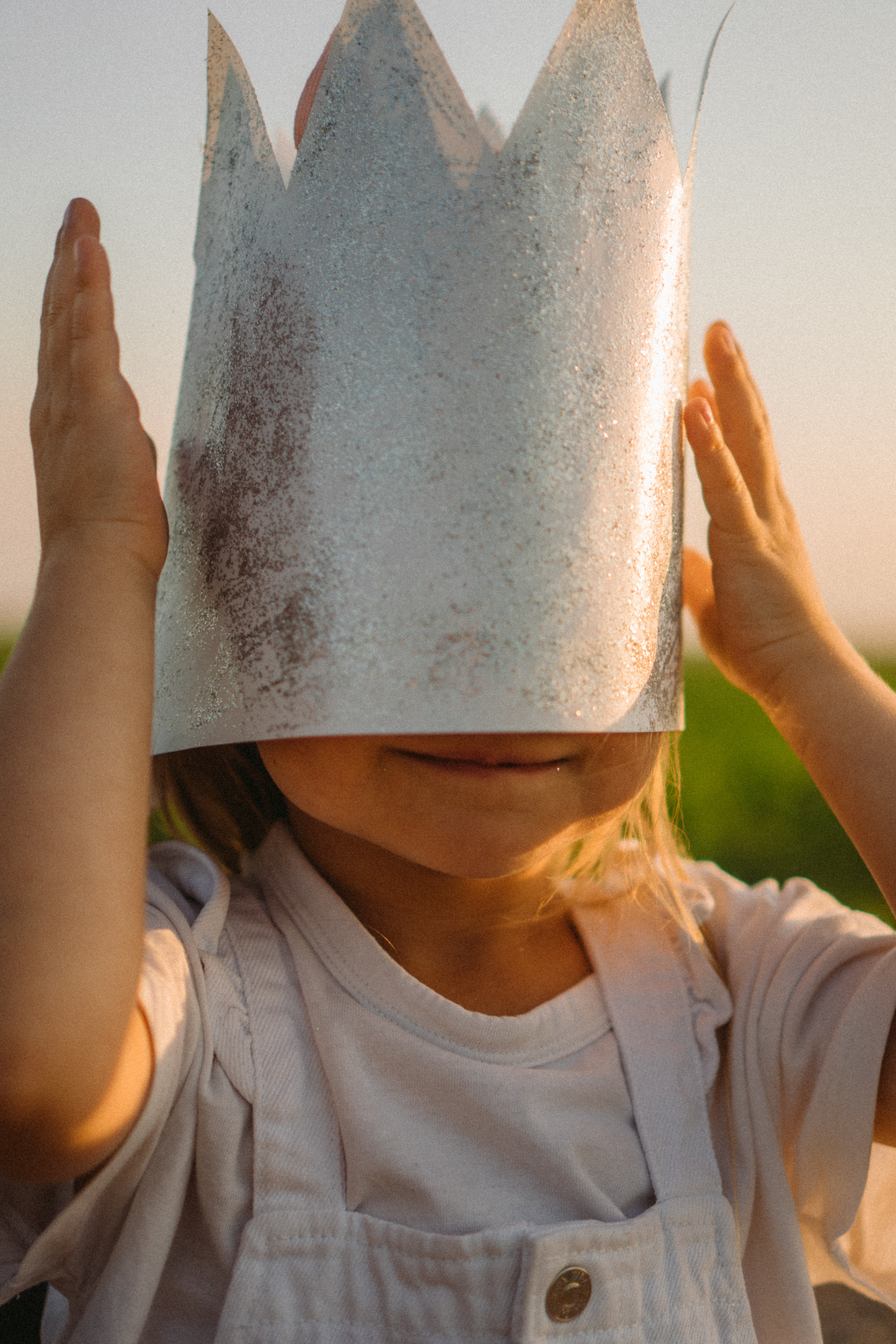 Our fairy tale. Family photographer in Warsaw Sasha Zenzina