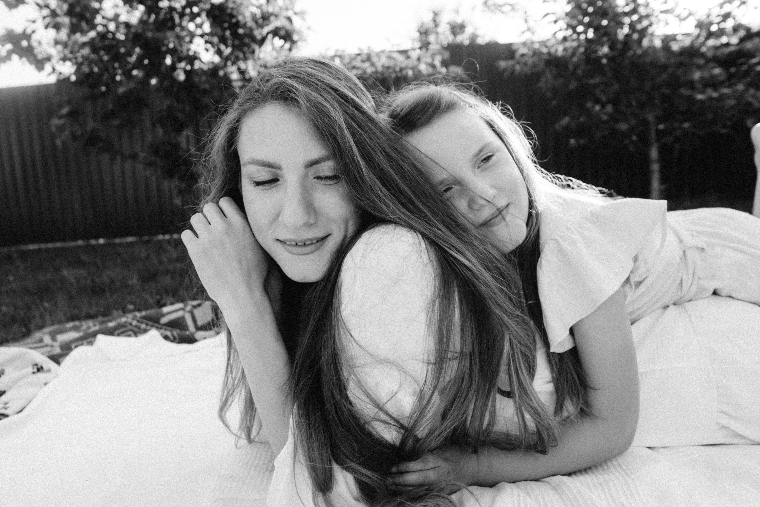 Home sweet home. Family photographer in Warsaw Sasha Zenzina