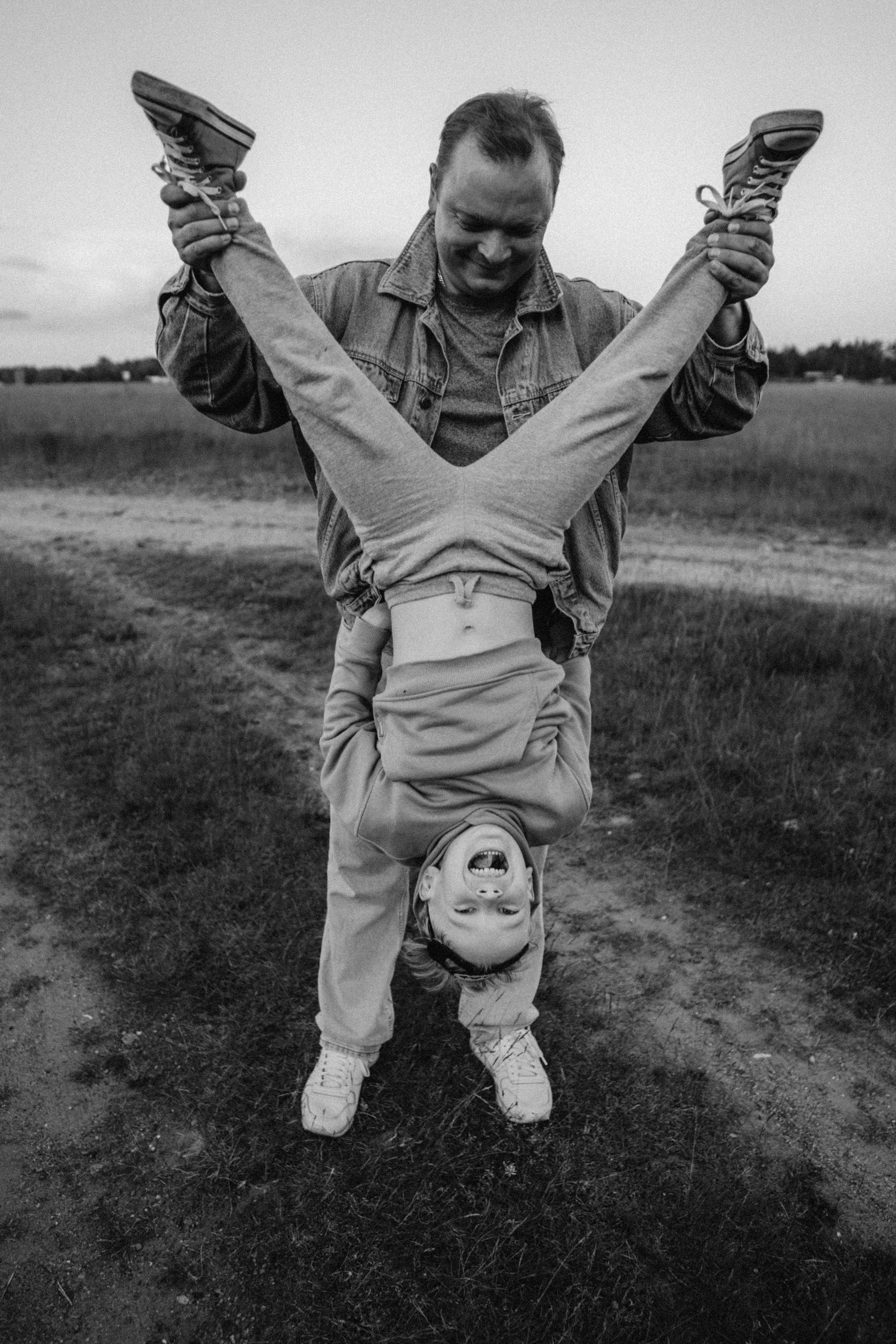 Batman's childhood. Family photographer in Warsaw Sasha Zenzina