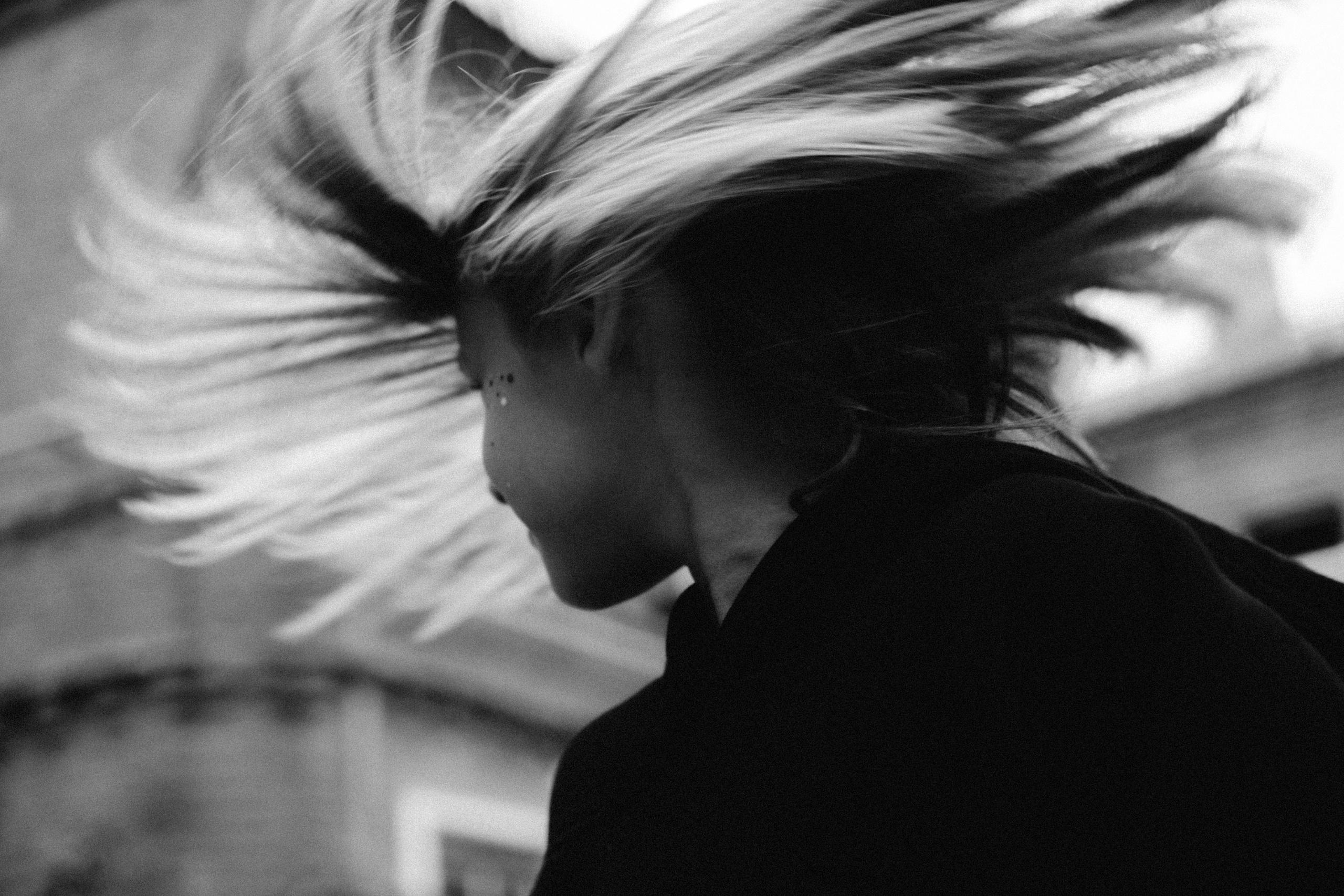 Free like the wind. Family photographer in Warsaw Sasha Zenzina