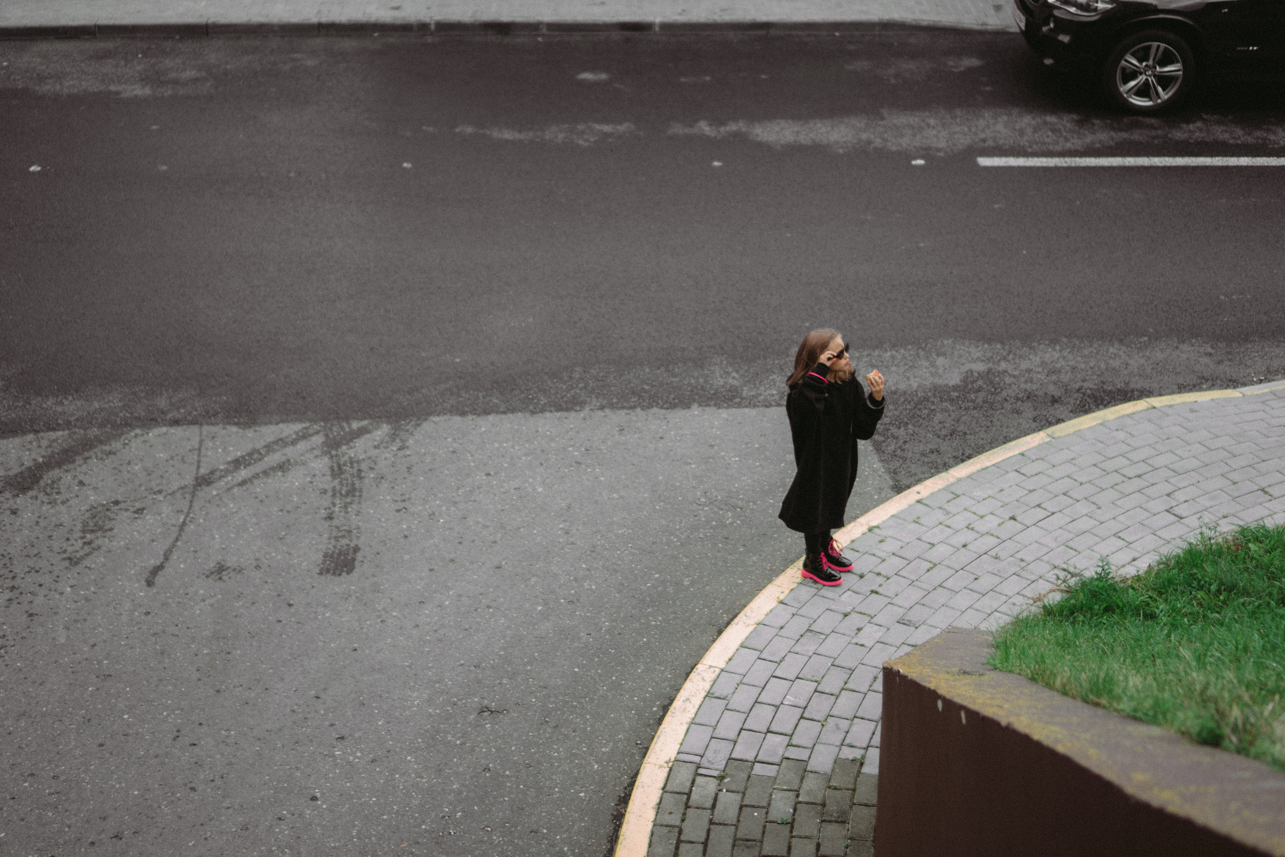 Free like the wind. Family photographer in Warsaw Sasha Zenzina