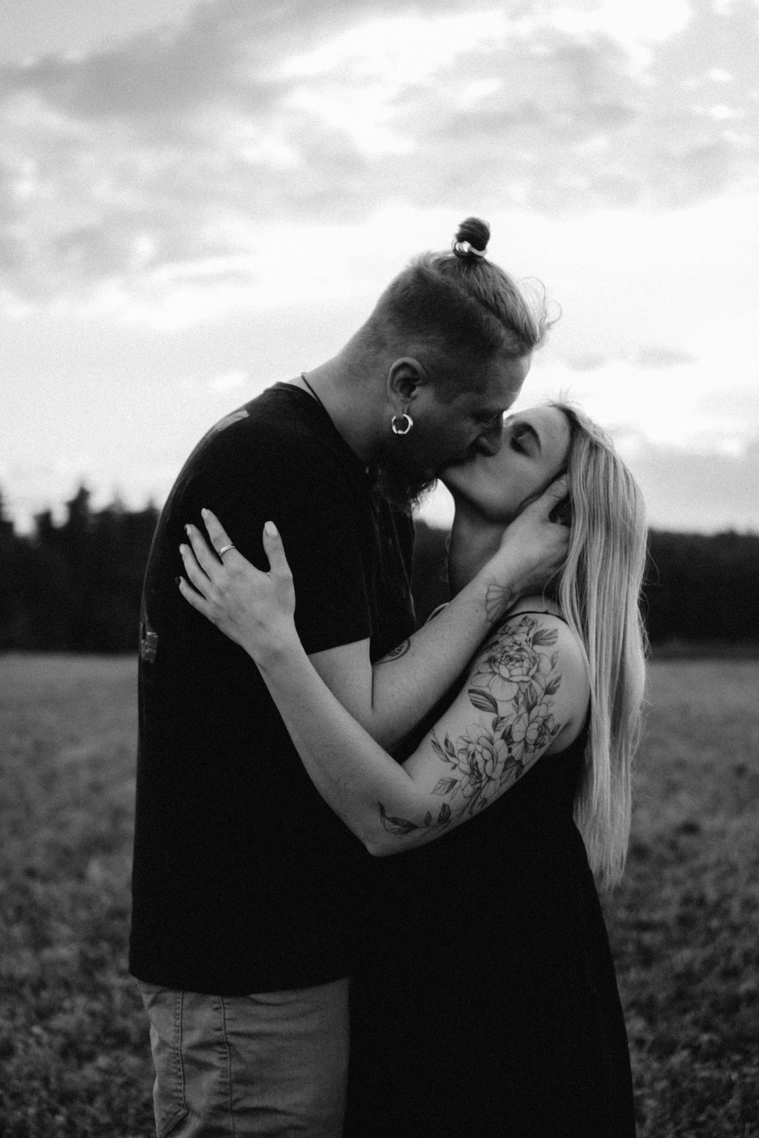 Sun, love and we. Family photographer in Warsaw Sasha Zenzina