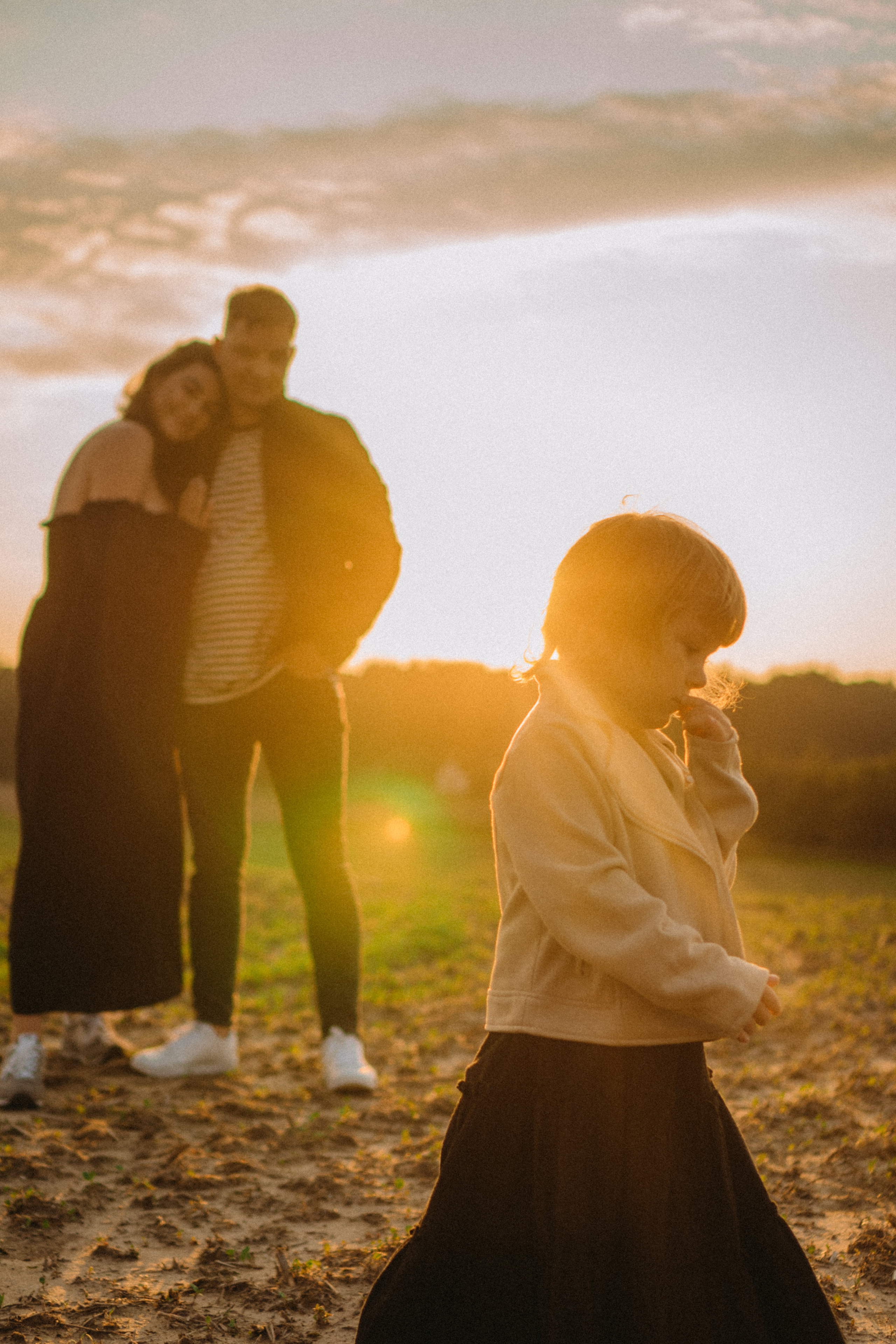 Wanna be with you everywhere. Family photographer in Warsaw Sasha Zenzina