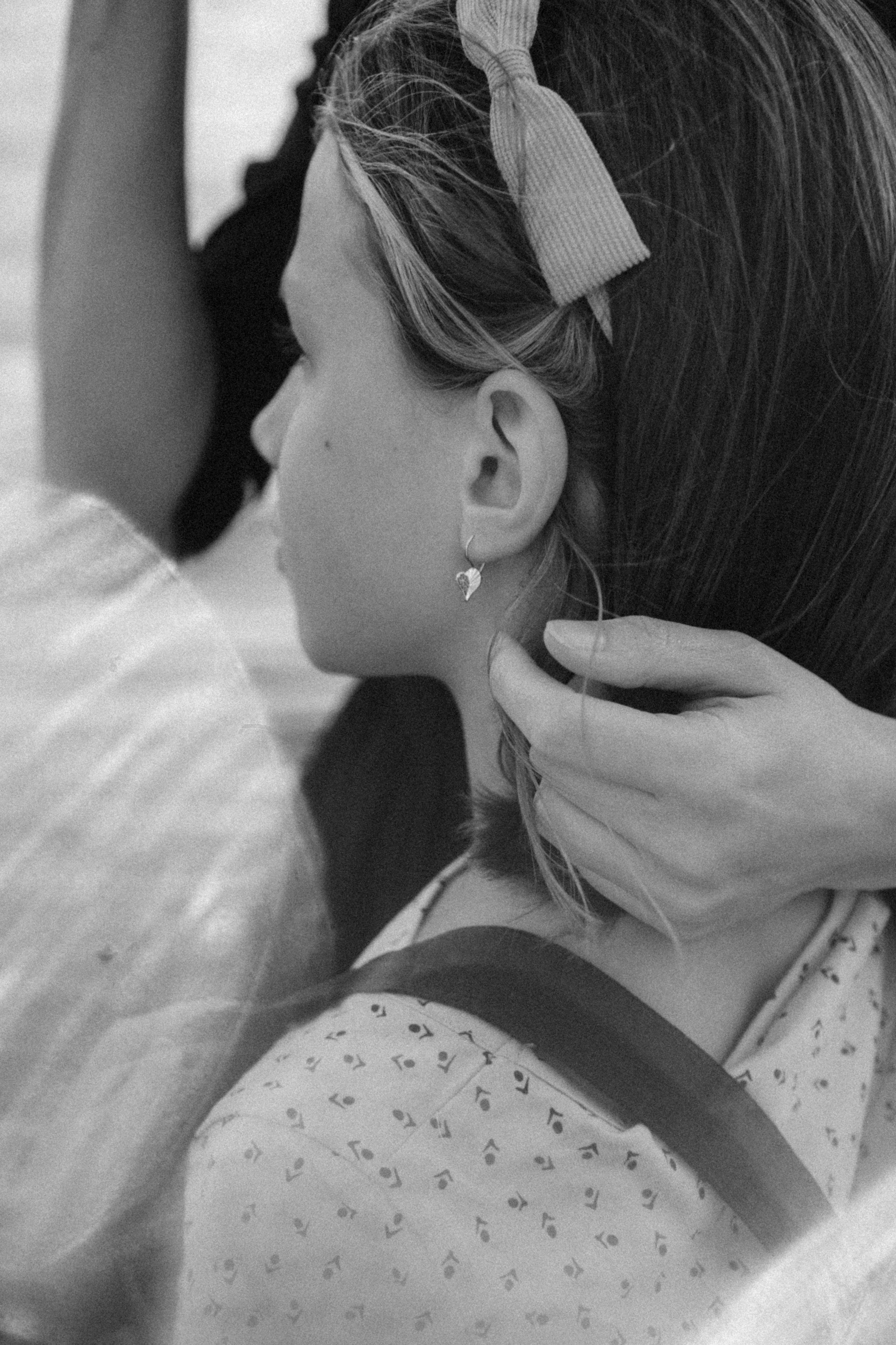 When autumn leaves start to fall. Family photographer in Warsaw Sasha Zenzina