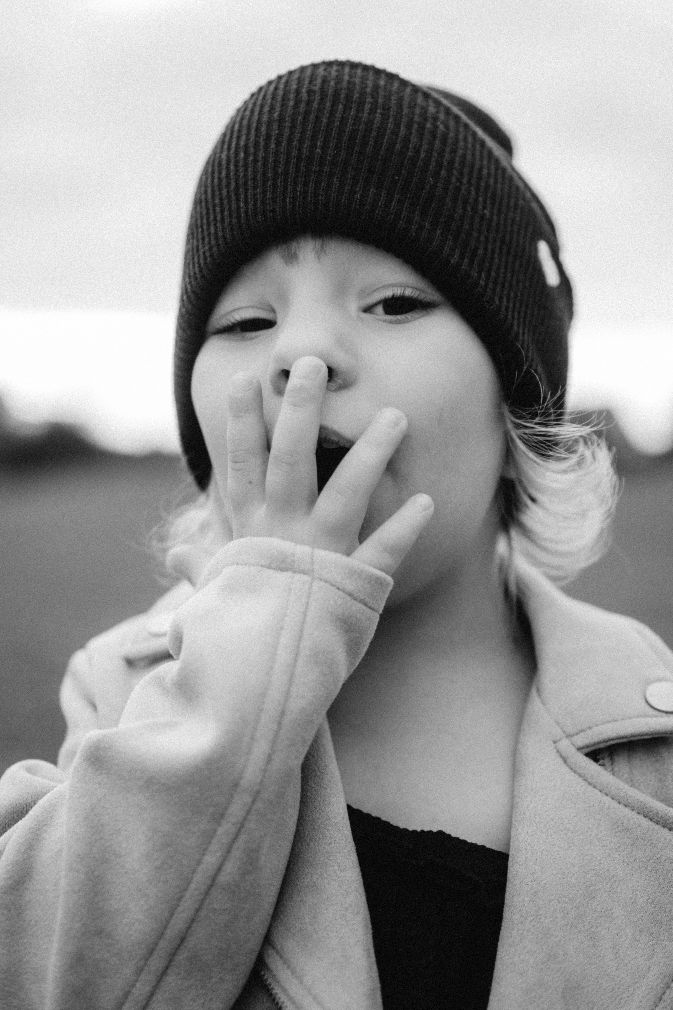 Wanna be with you everywhere. Family photographer in Warsaw Sasha Zenzina