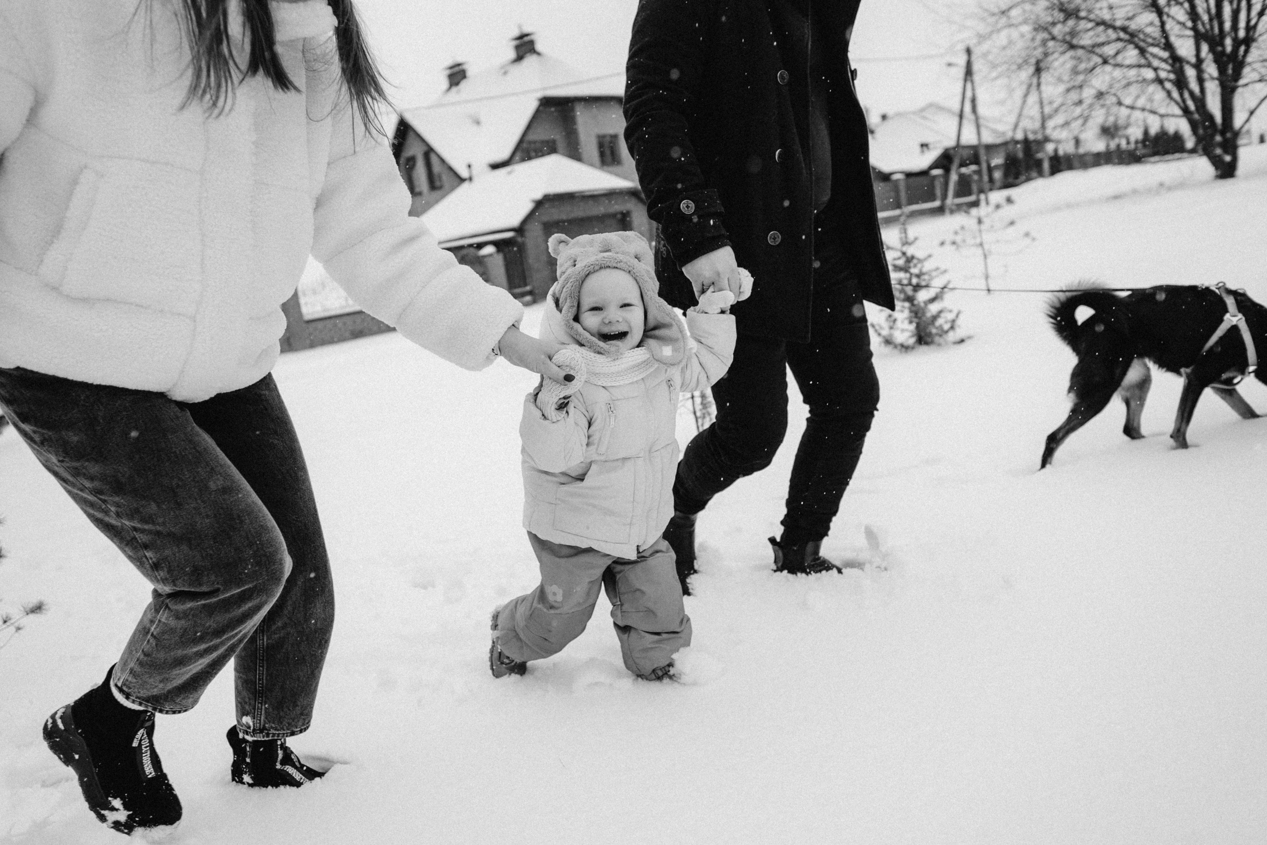 Winter happines. Family photographer in Warsaw Sasha Zenzina